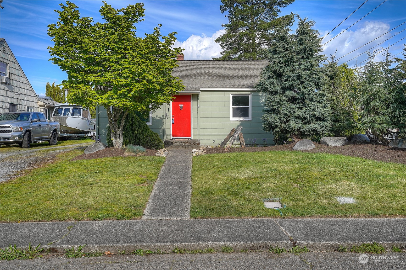 1013 S Meyers