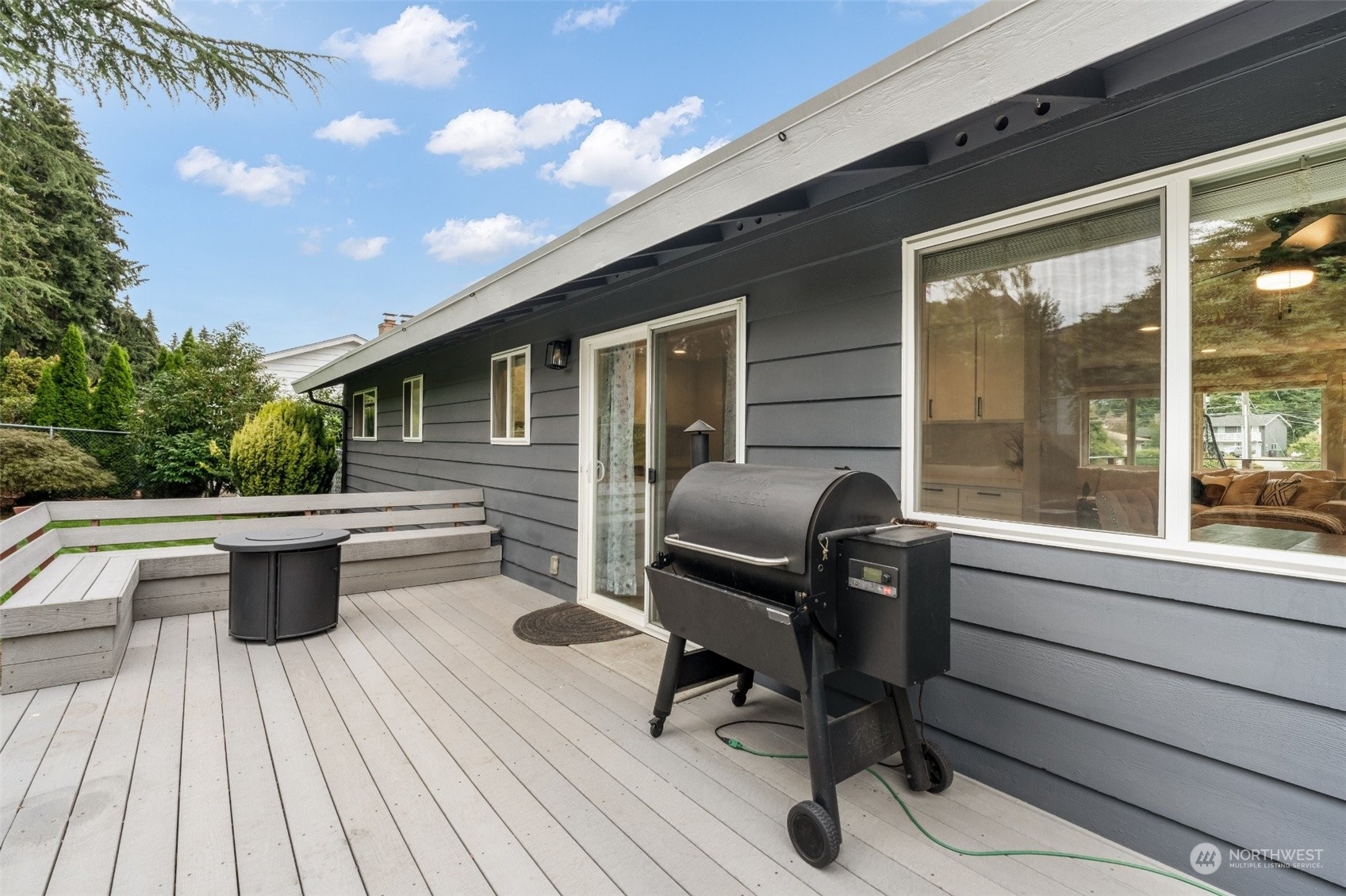 1134 Magnolia Dr