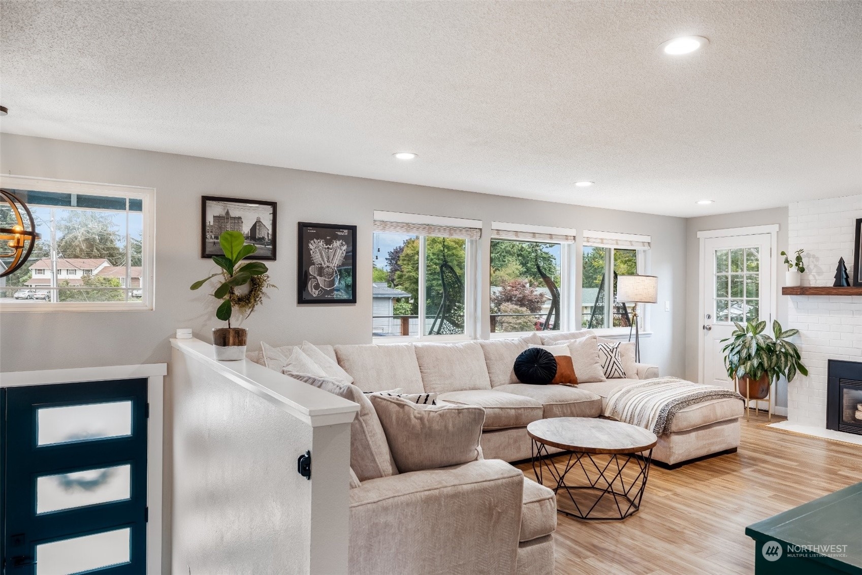 1134 Magnolia Dr