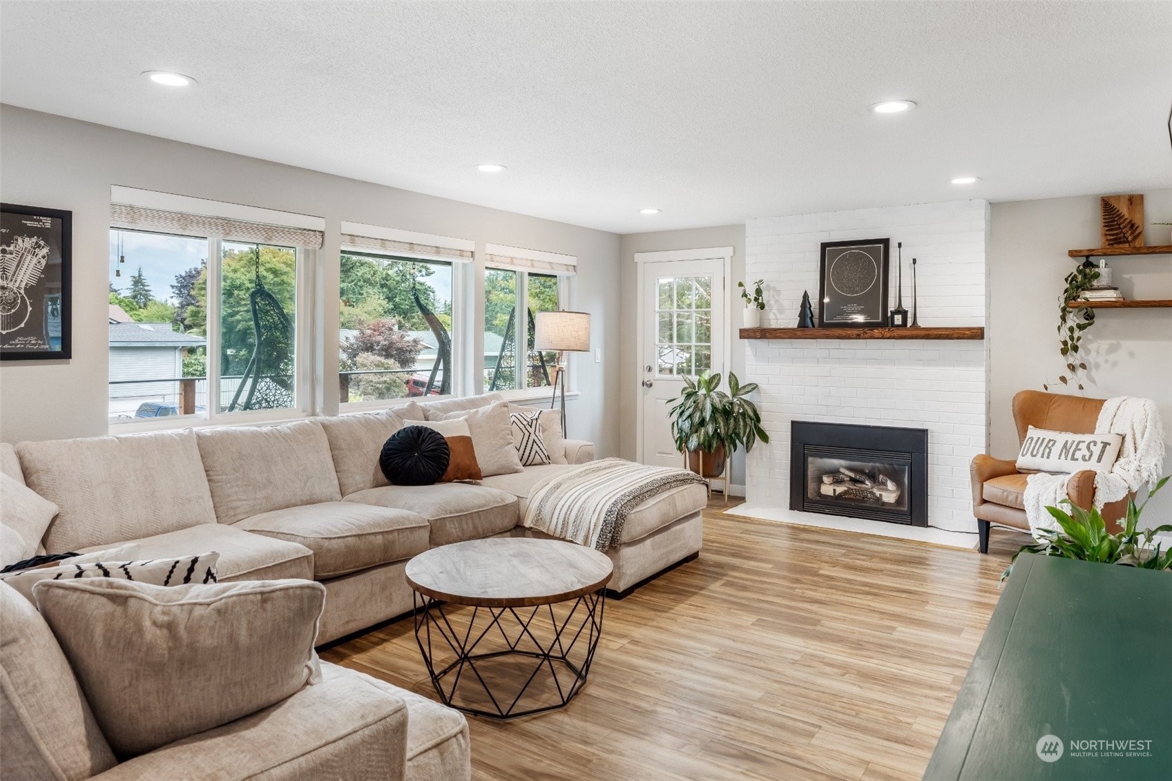 1134 Magnolia Dr