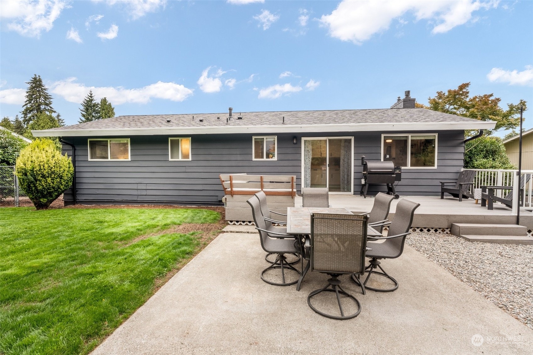 1134 Magnolia Dr