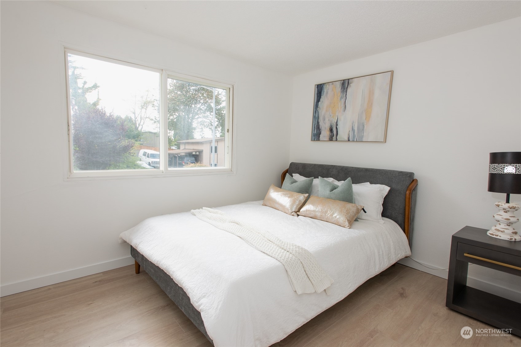 1640 S 255th Place