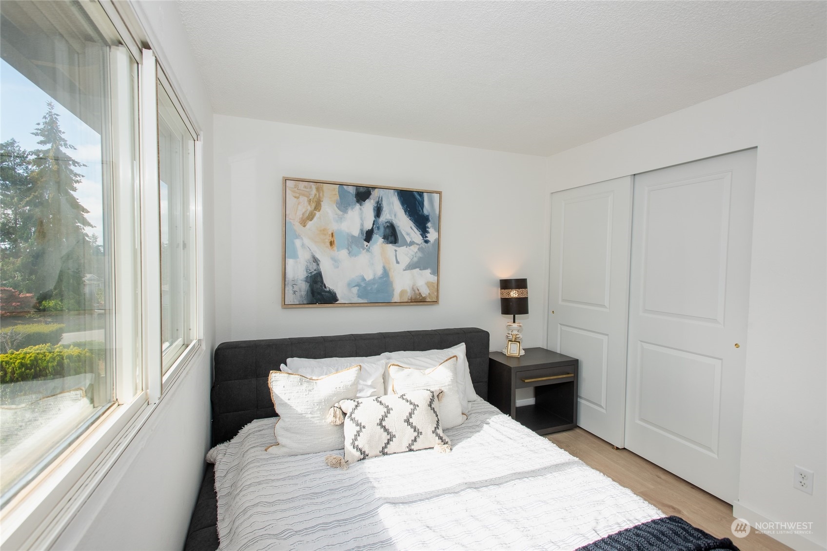 1640 S 255th Place