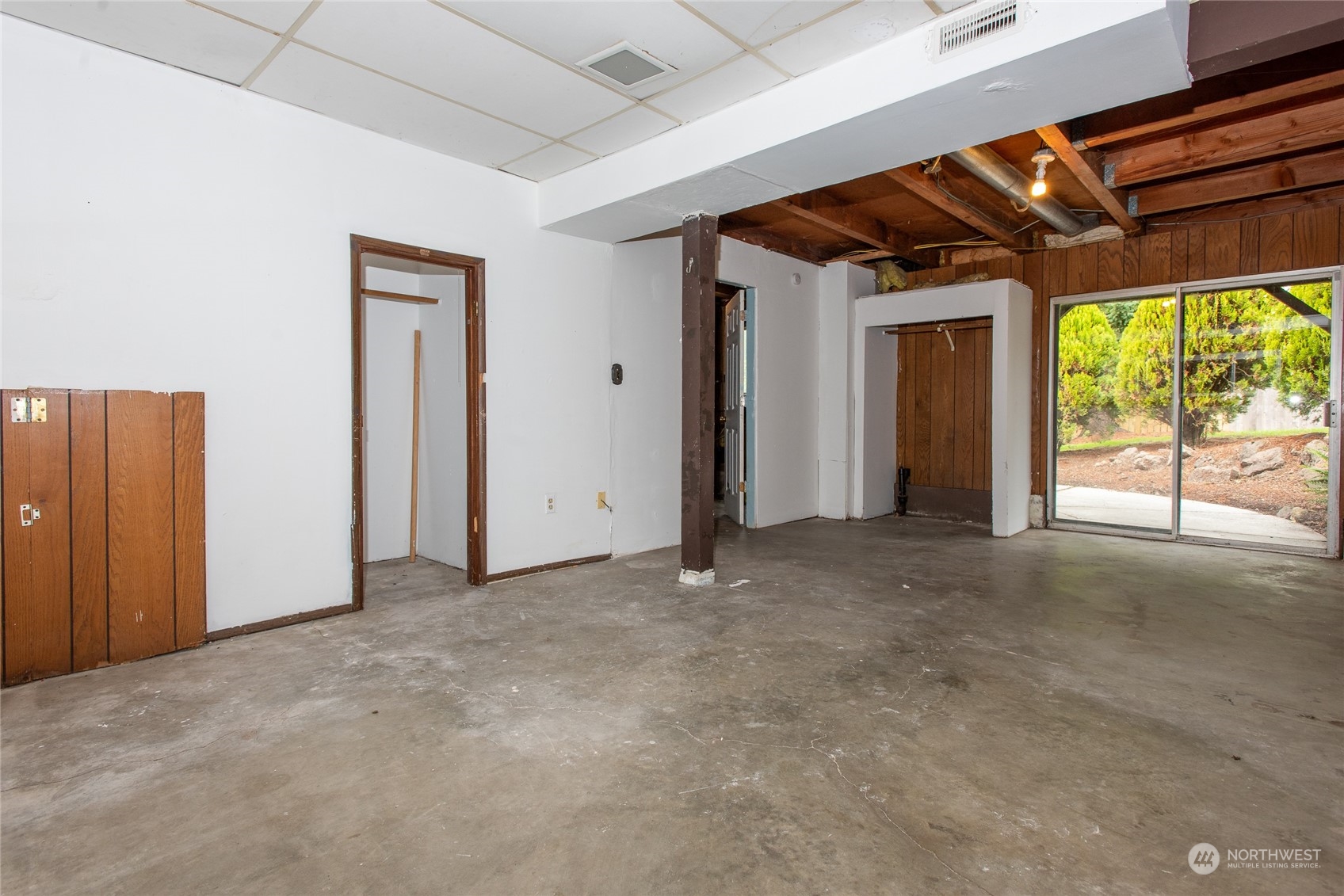 1640 S 255th Place