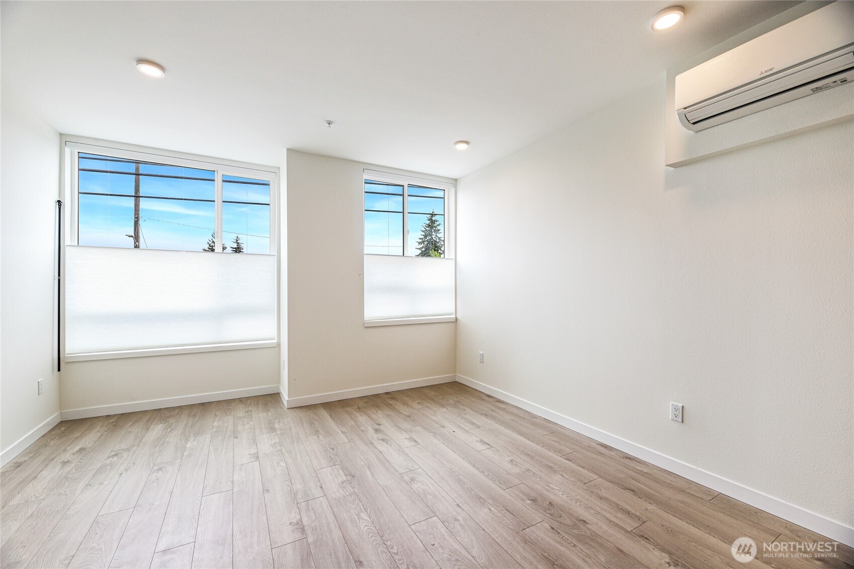 7500 15th Avenue NW #E, -5409 Unit: E