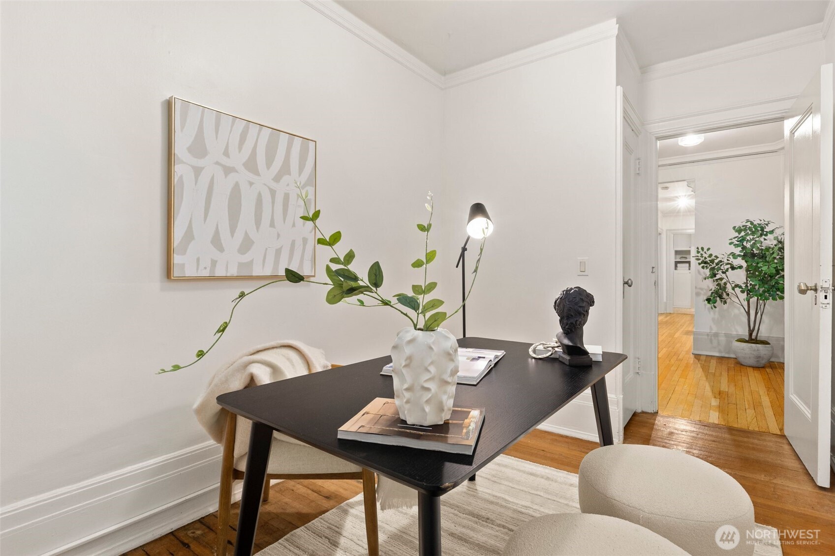 615 Boren Avenue Unit: 6