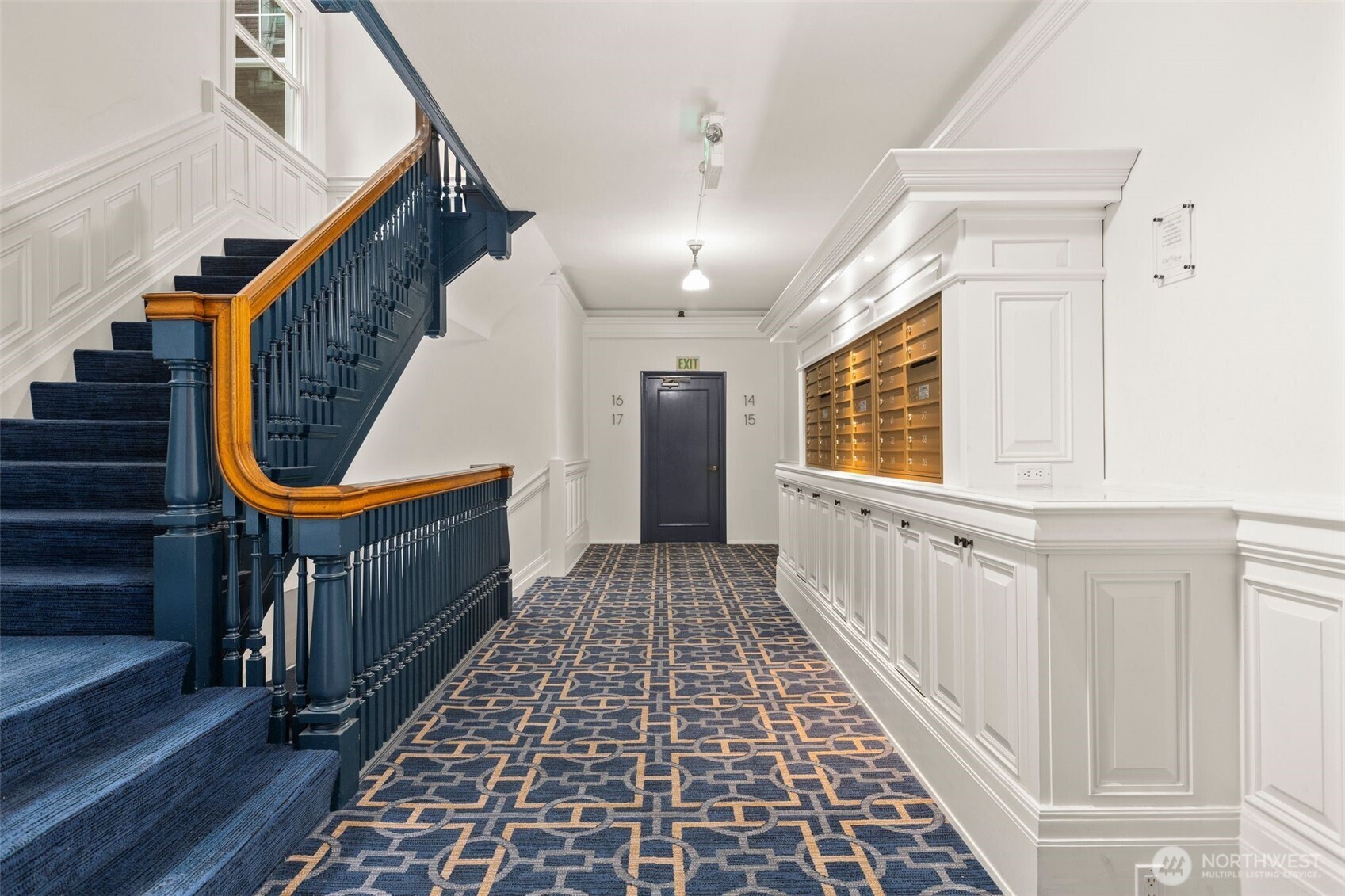 615 Boren Avenue Unit: 6