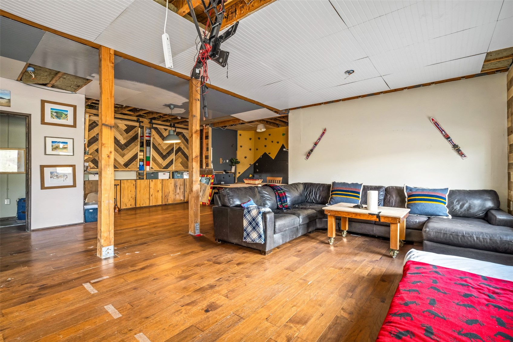 27355 Winchester COURT