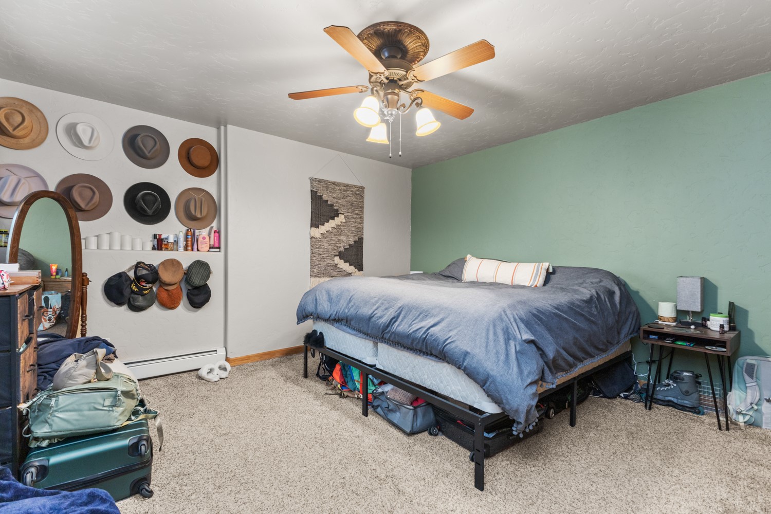 1215 Ridge View DRIVE