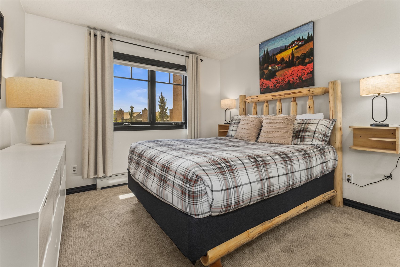 2315 Apres Ski WAY 212