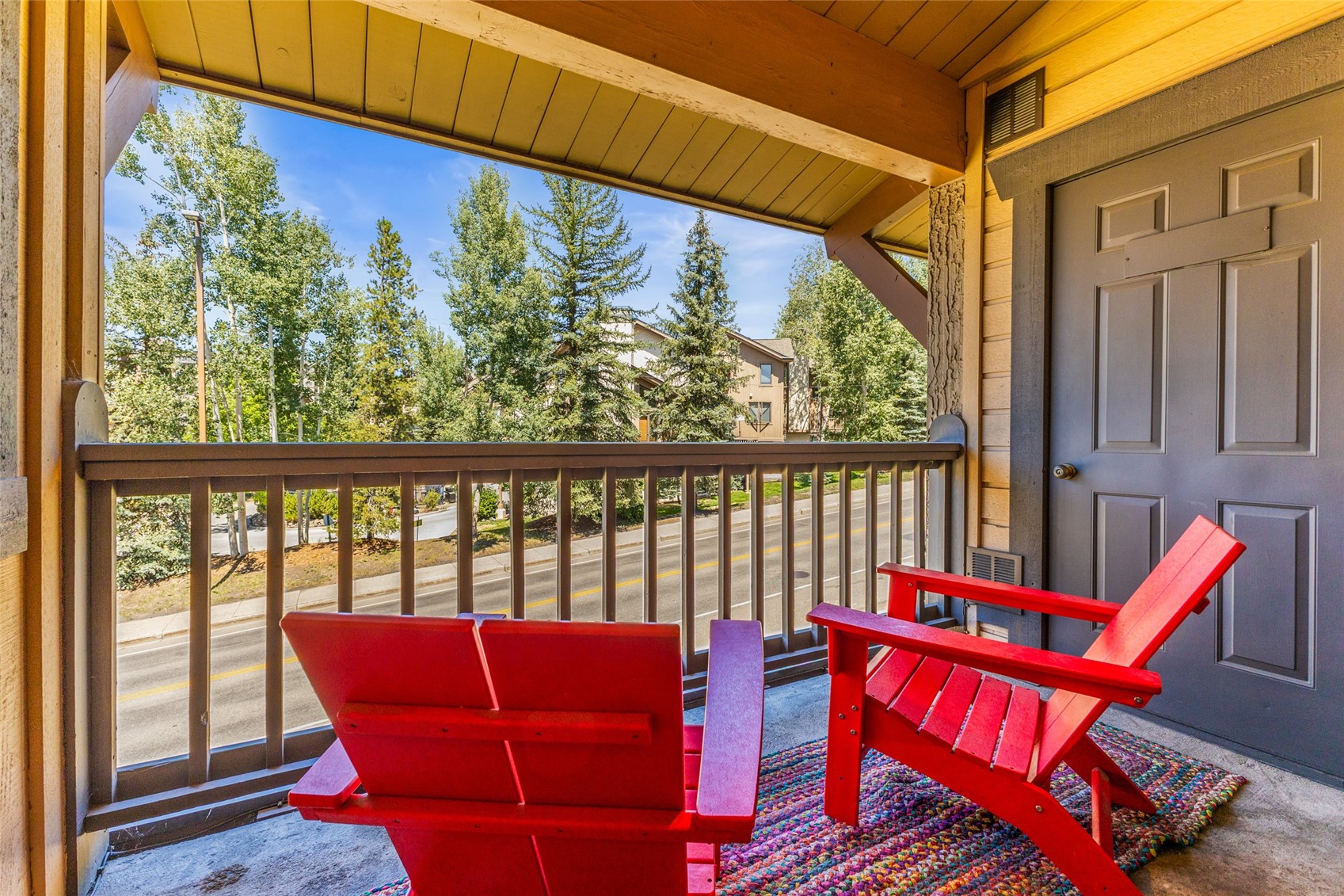2315 Apres Ski WAY 212