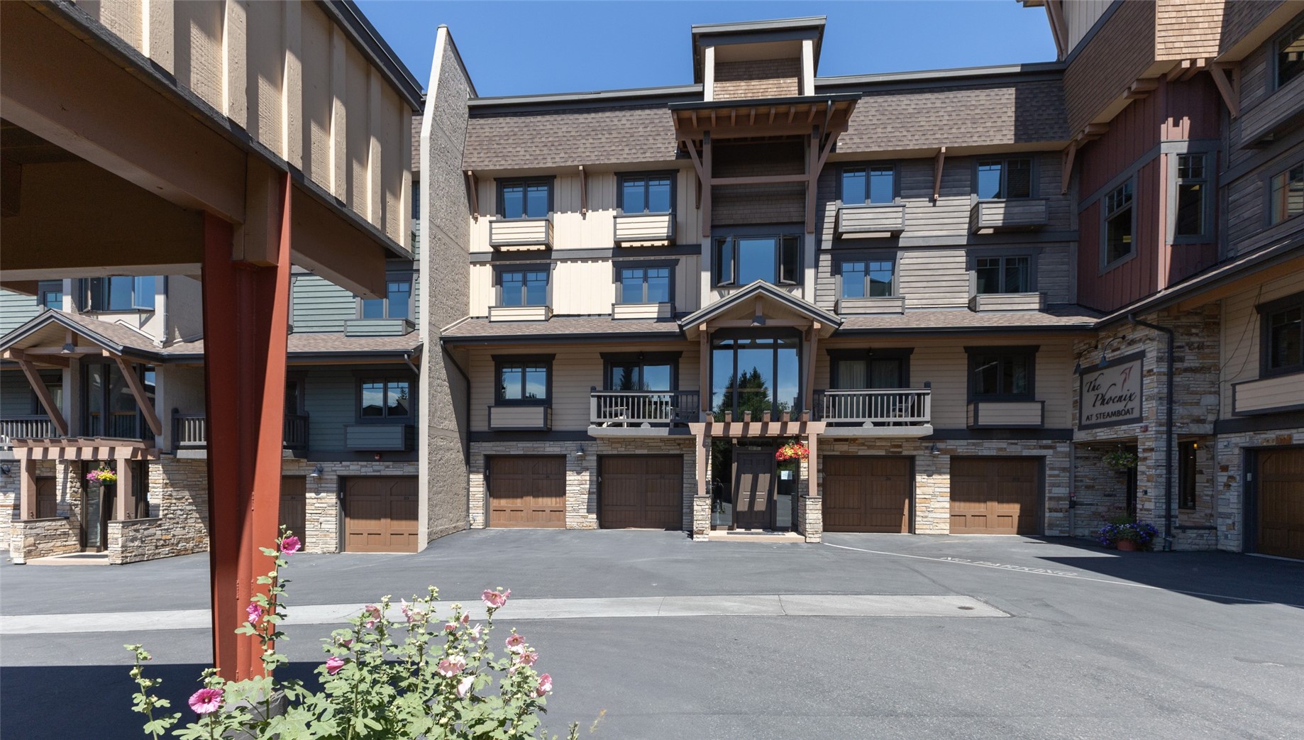 2315 Apres Ski WAY 212