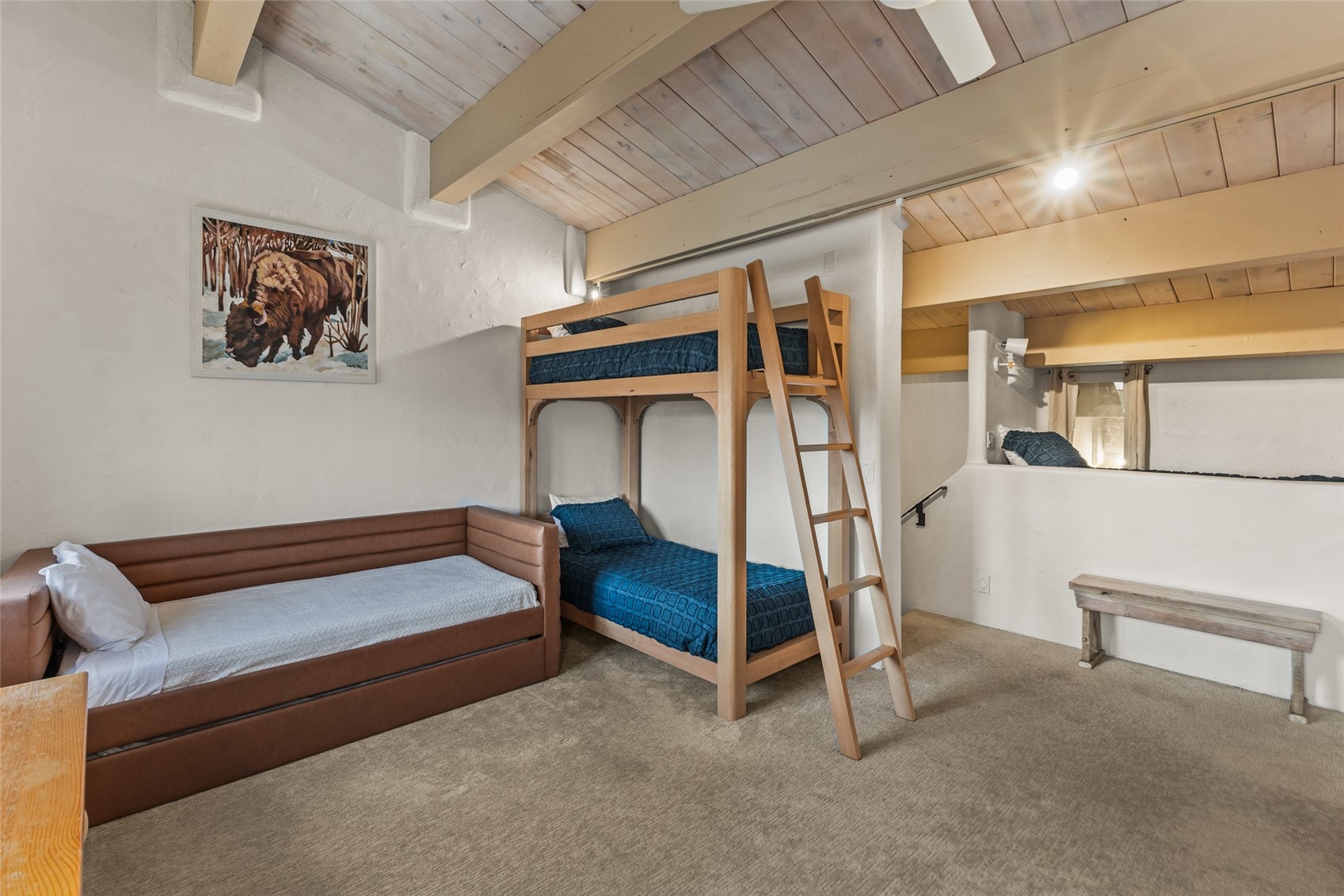 2315 Apres Ski WAY 212