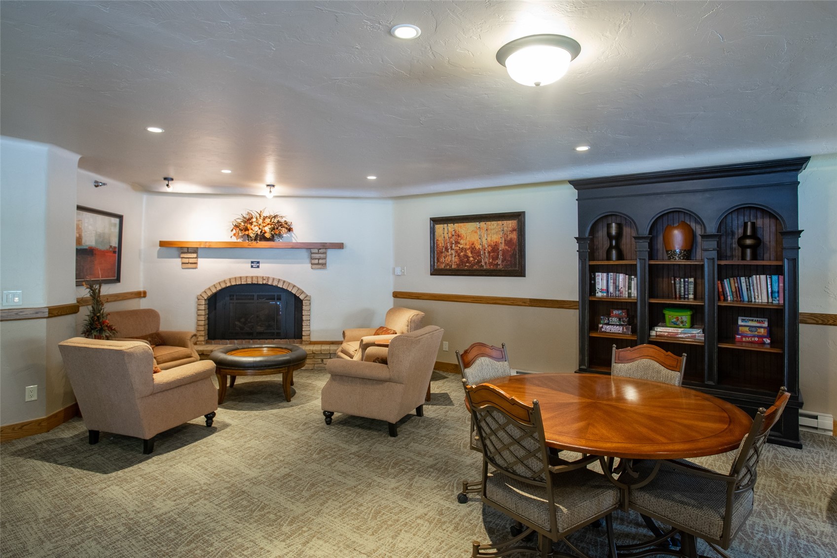 2315 Apres Ski WAY 212