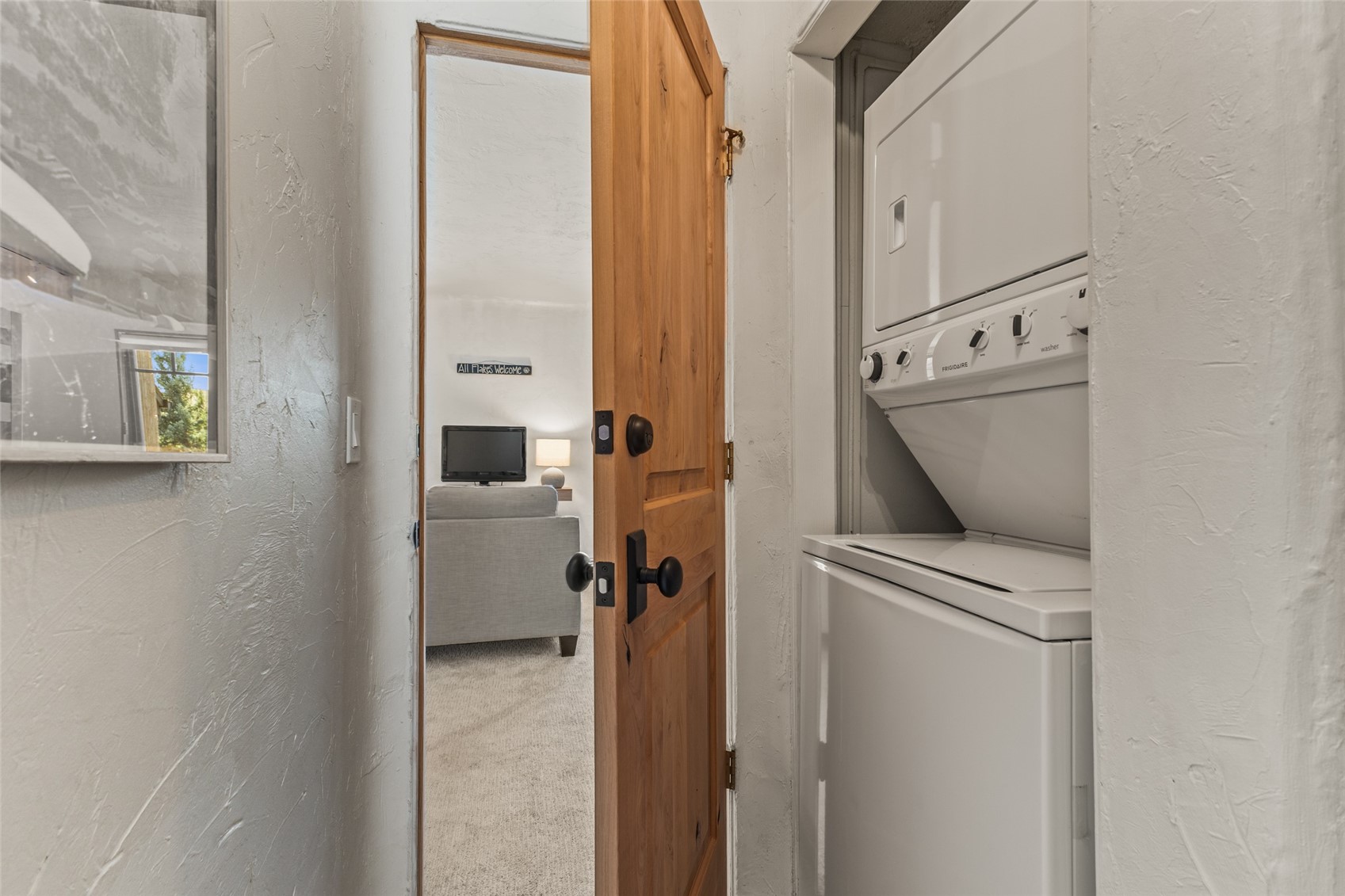 2315 Apres Ski WAY 212