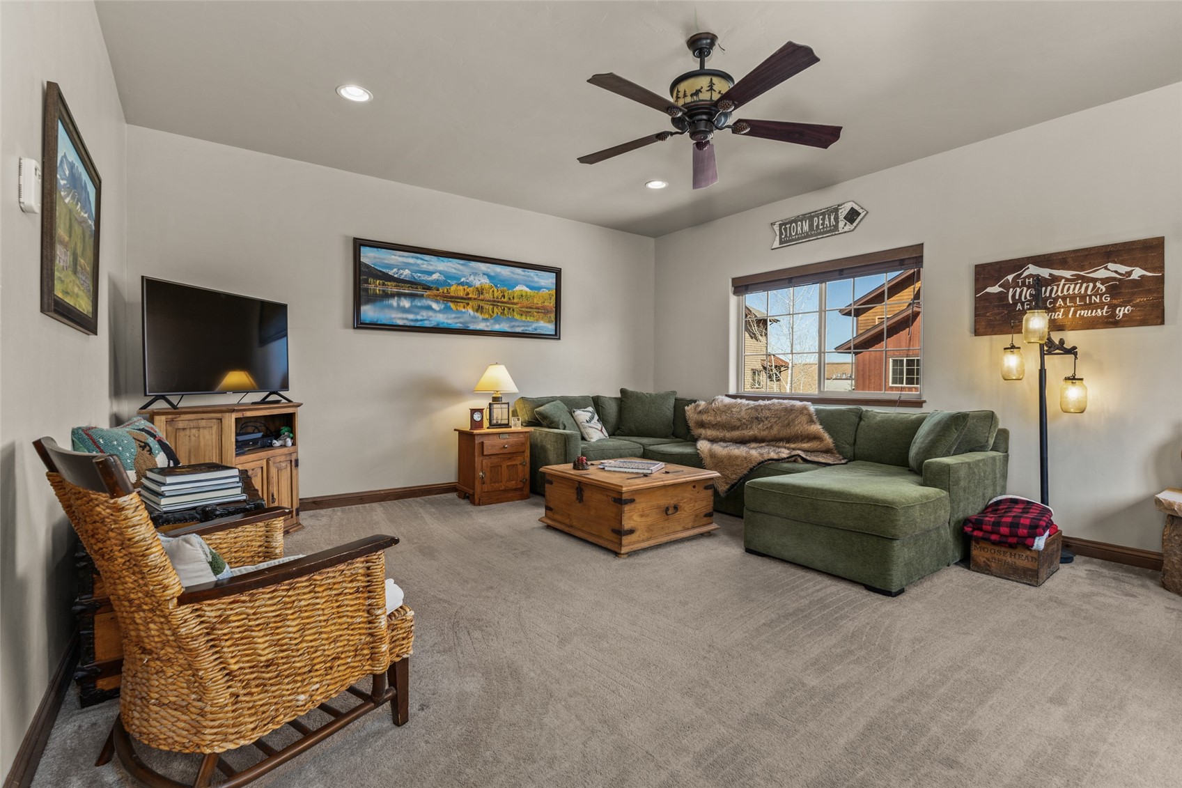 455 Willett Heights COURT