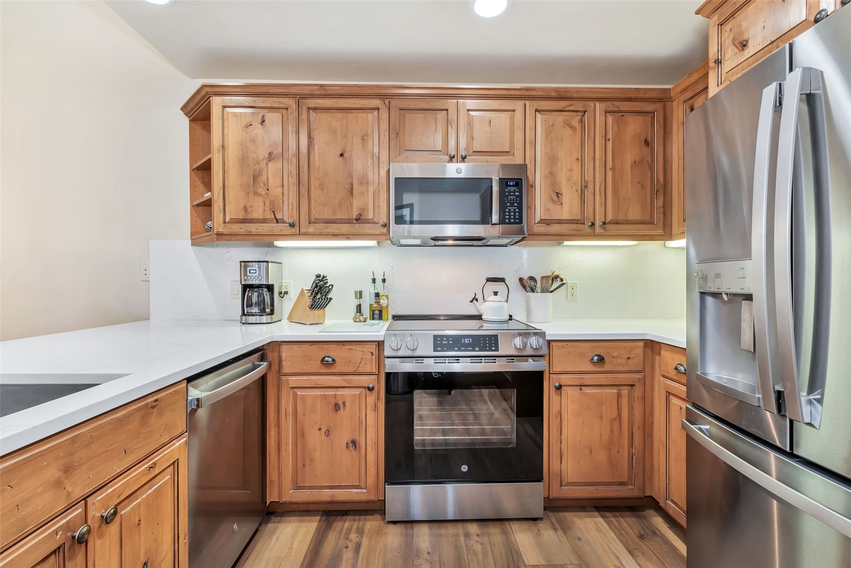 1463 Flattop CIRCLE 102