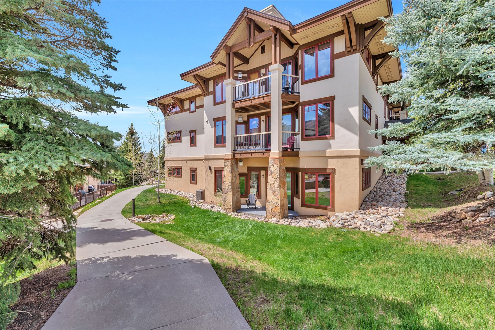 1463 Flattop CIRCLE 102