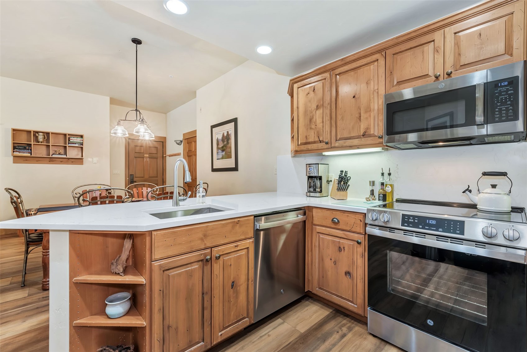 1463 Flattop CIRCLE 102