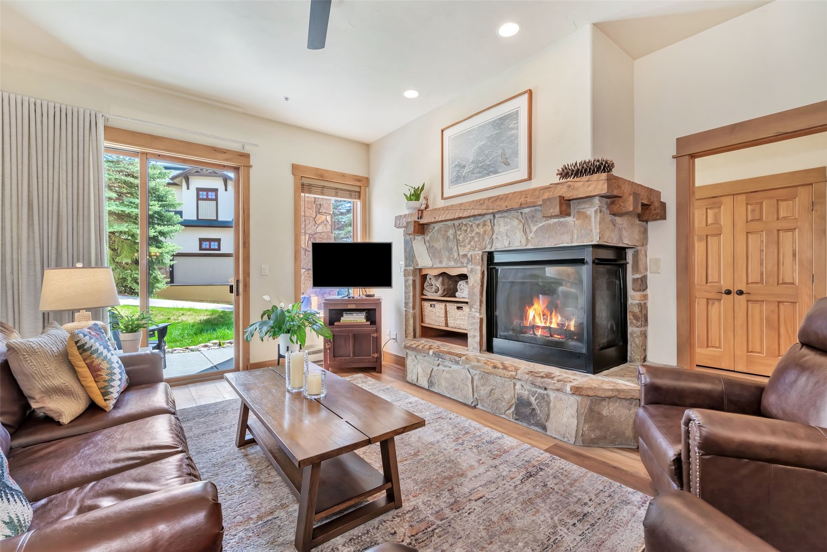 1463 Flattop CIRCLE 102
