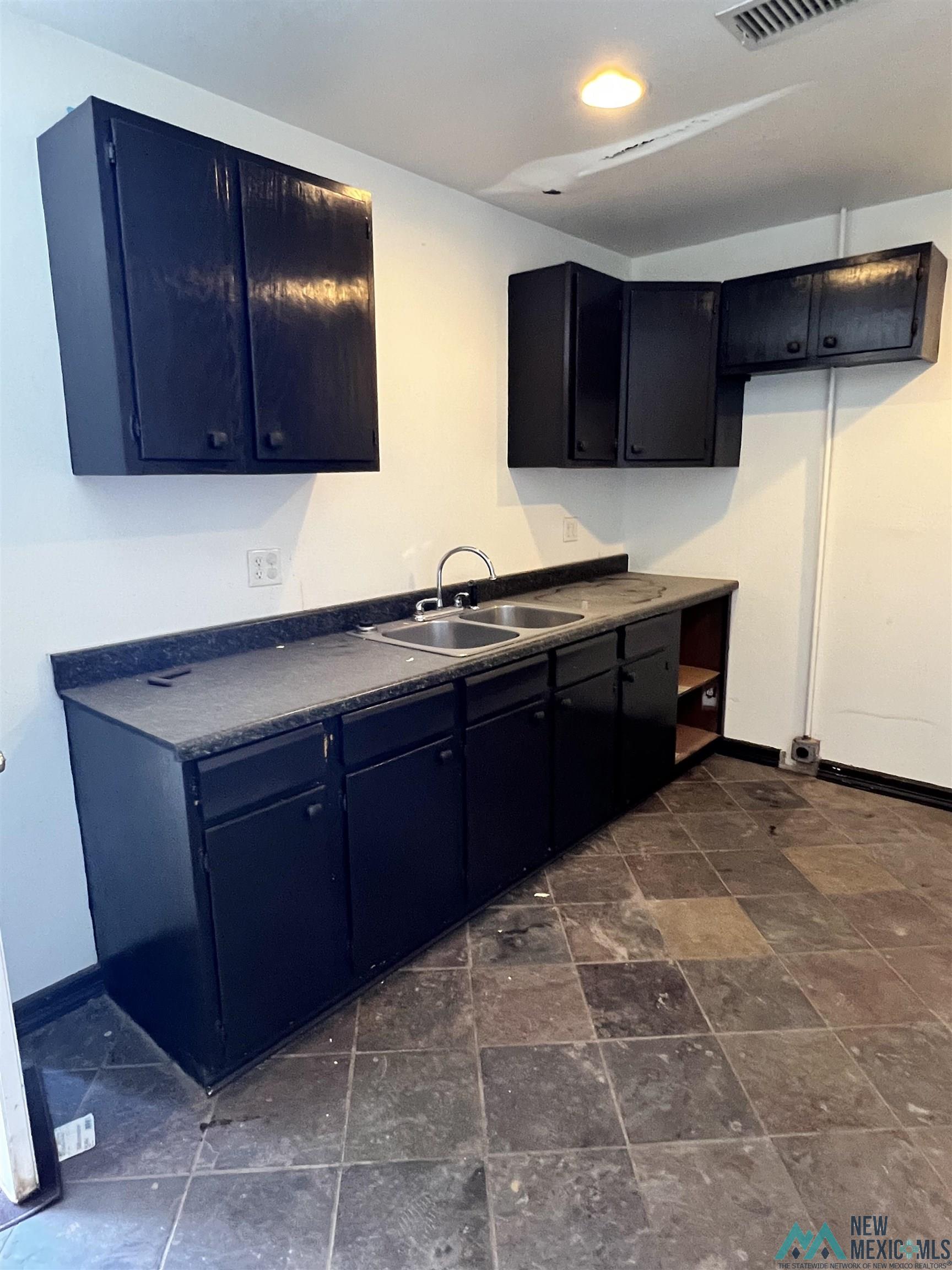 1004 S Cottonwood Street