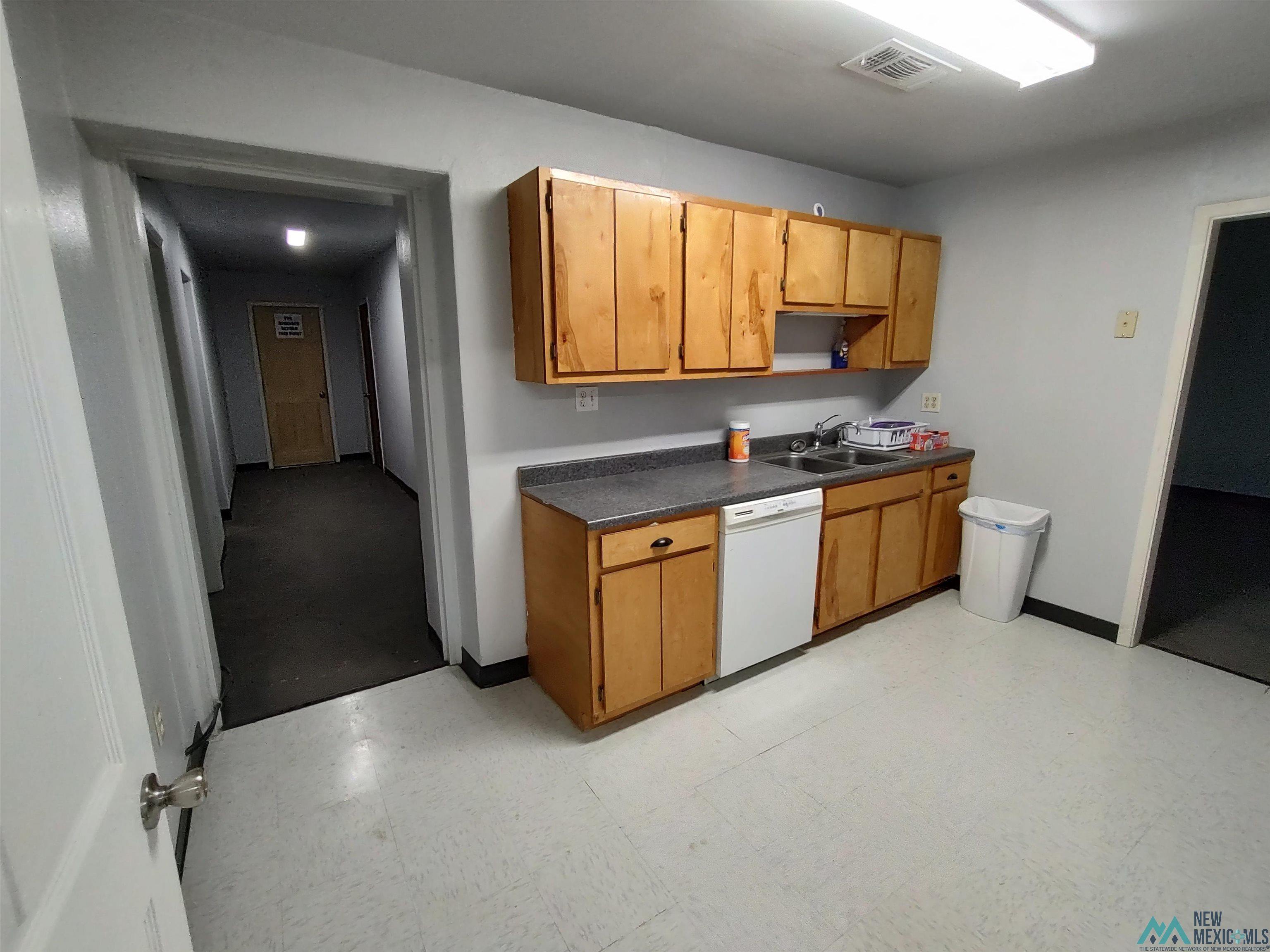 4119 Mescalero Street