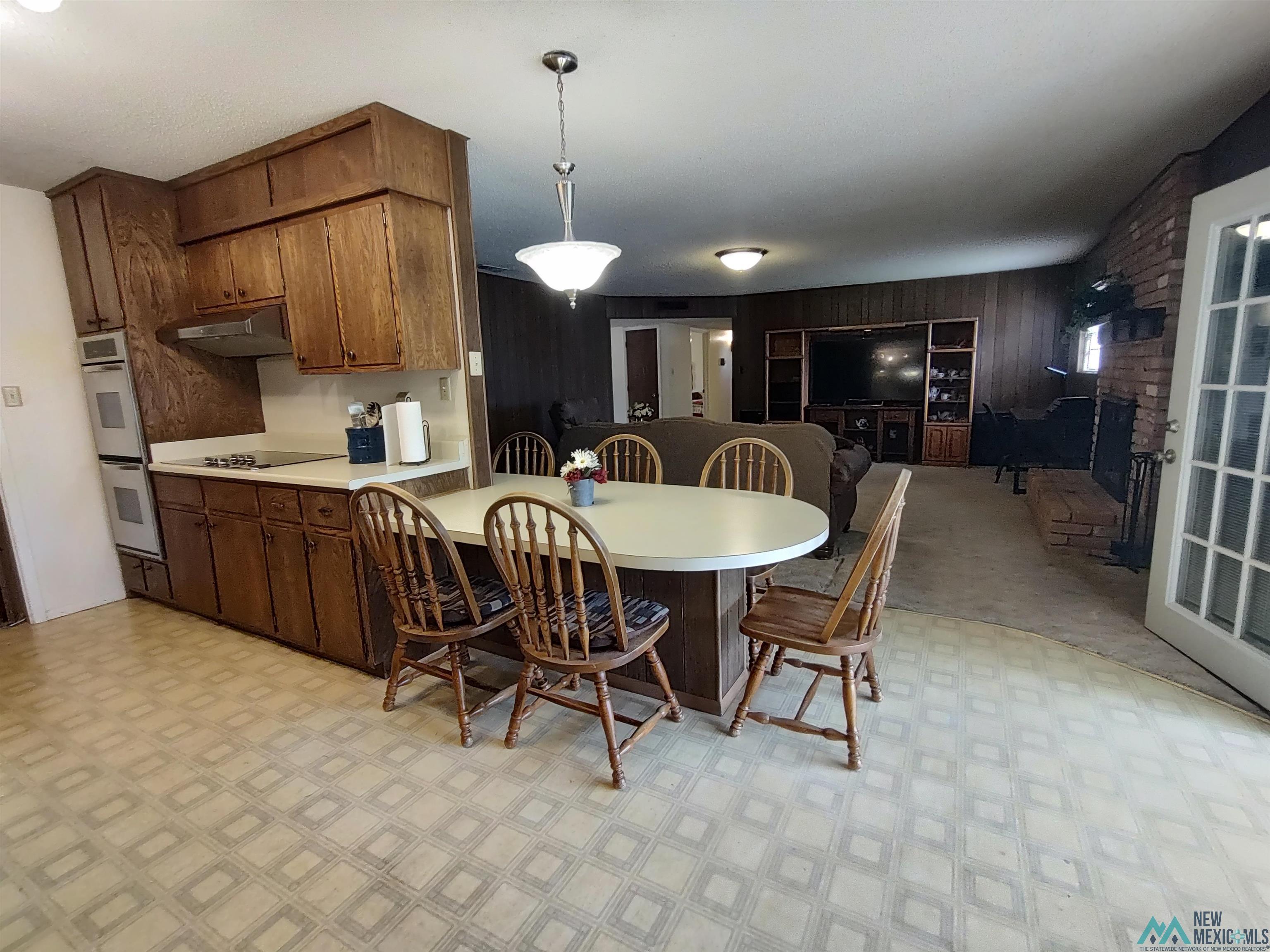 1601 W Thomas Street