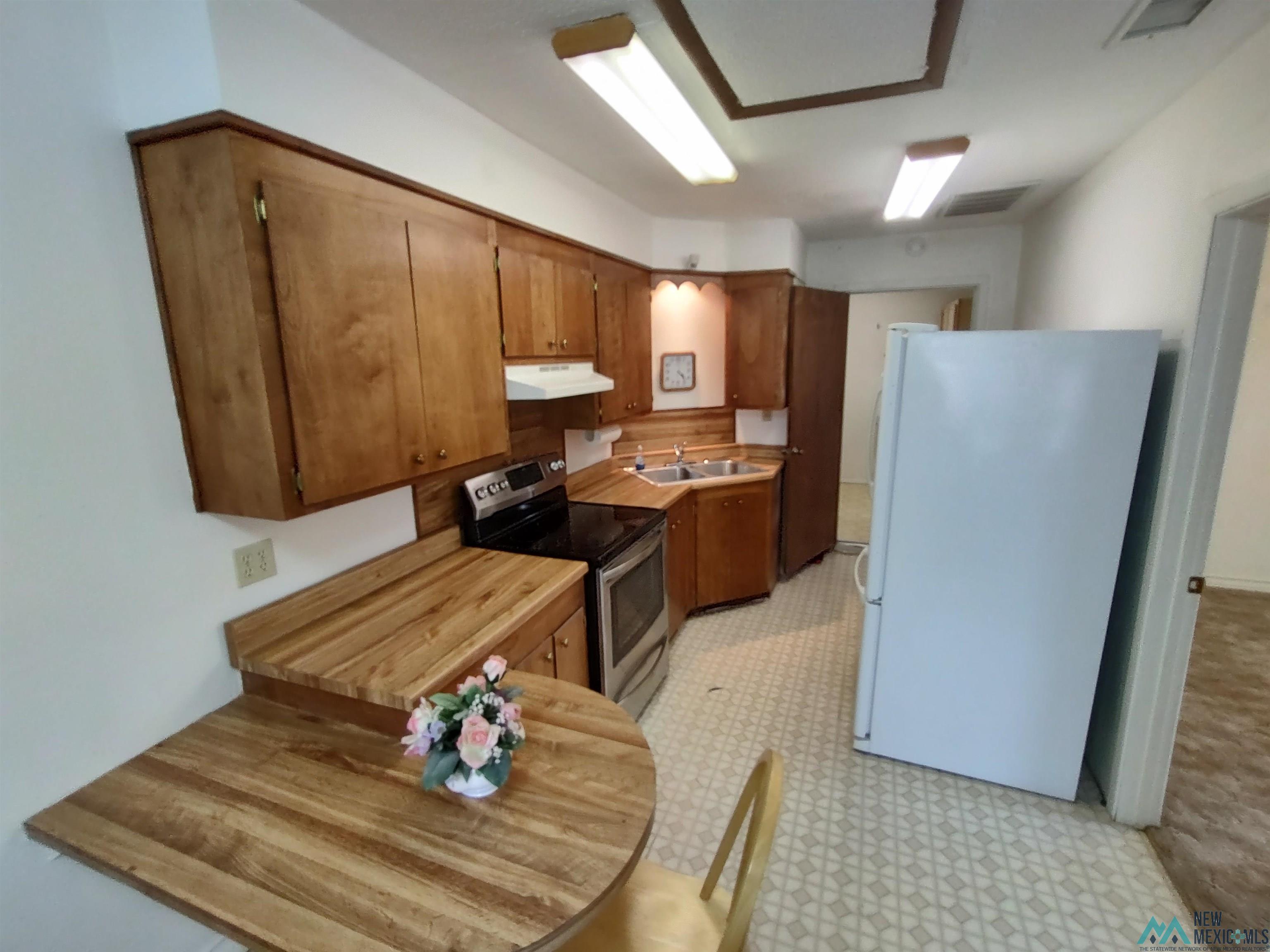 1601 W Thomas Street