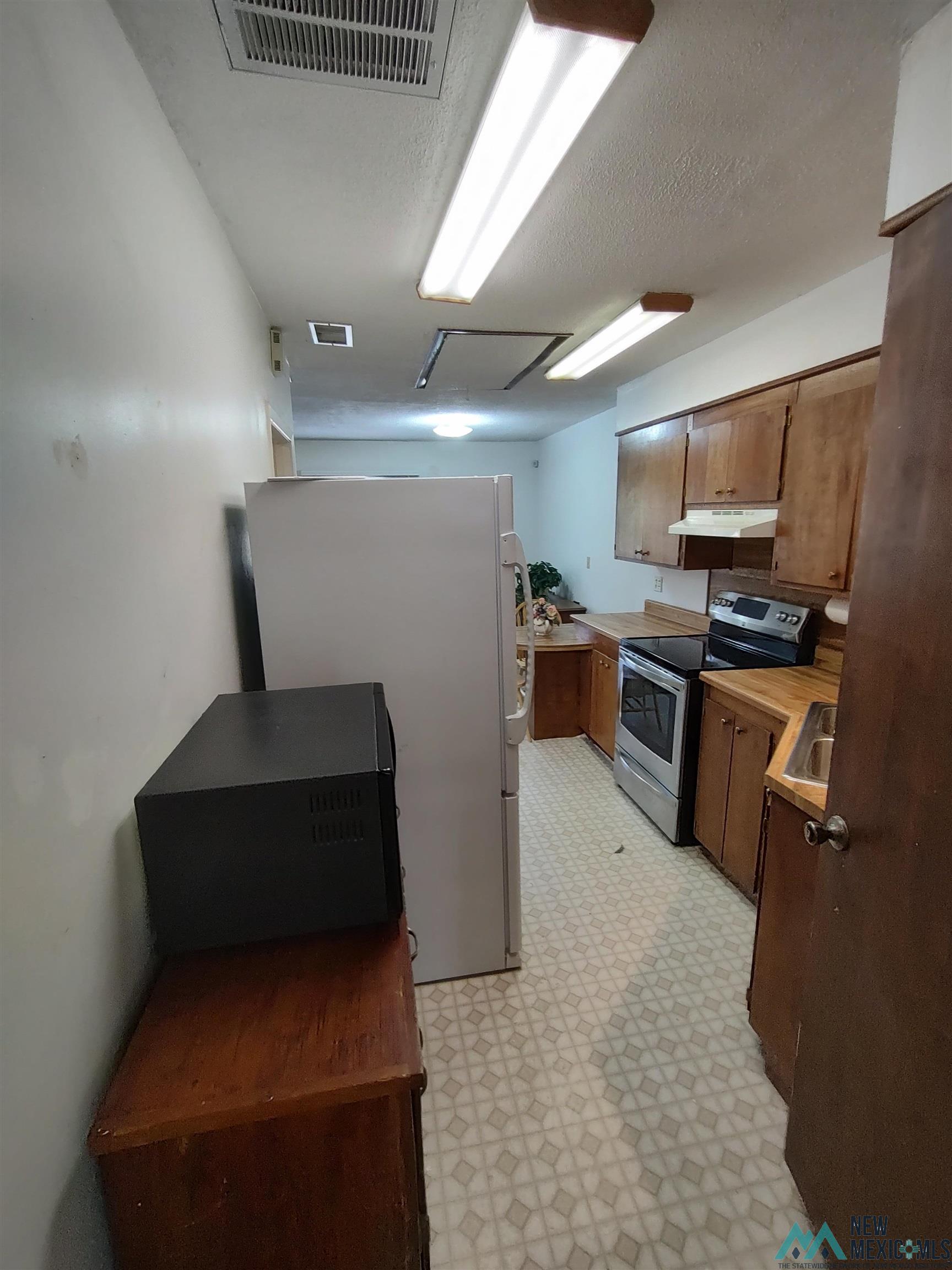 1601 W Thomas Street