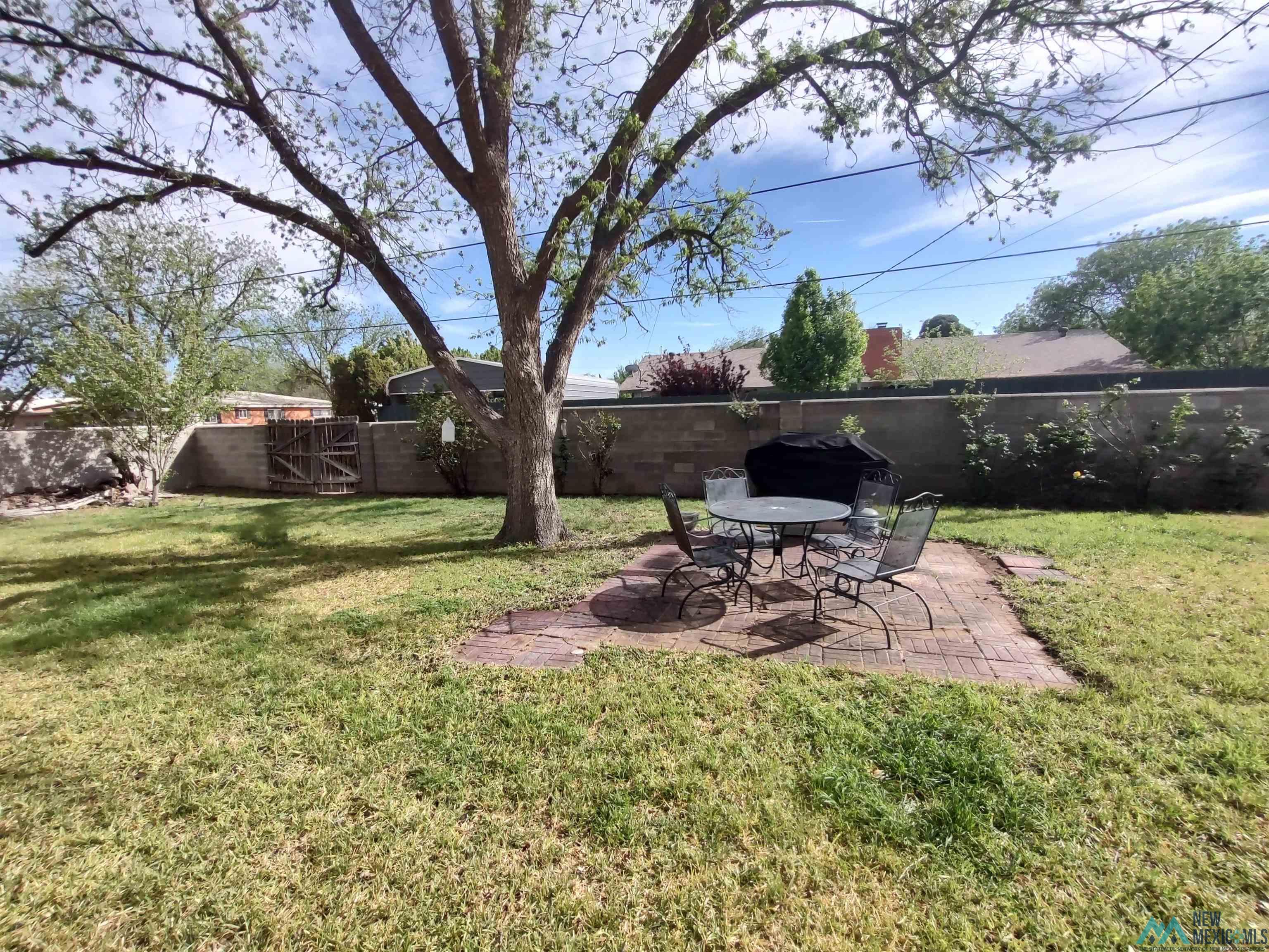 1601 W Thomas Street