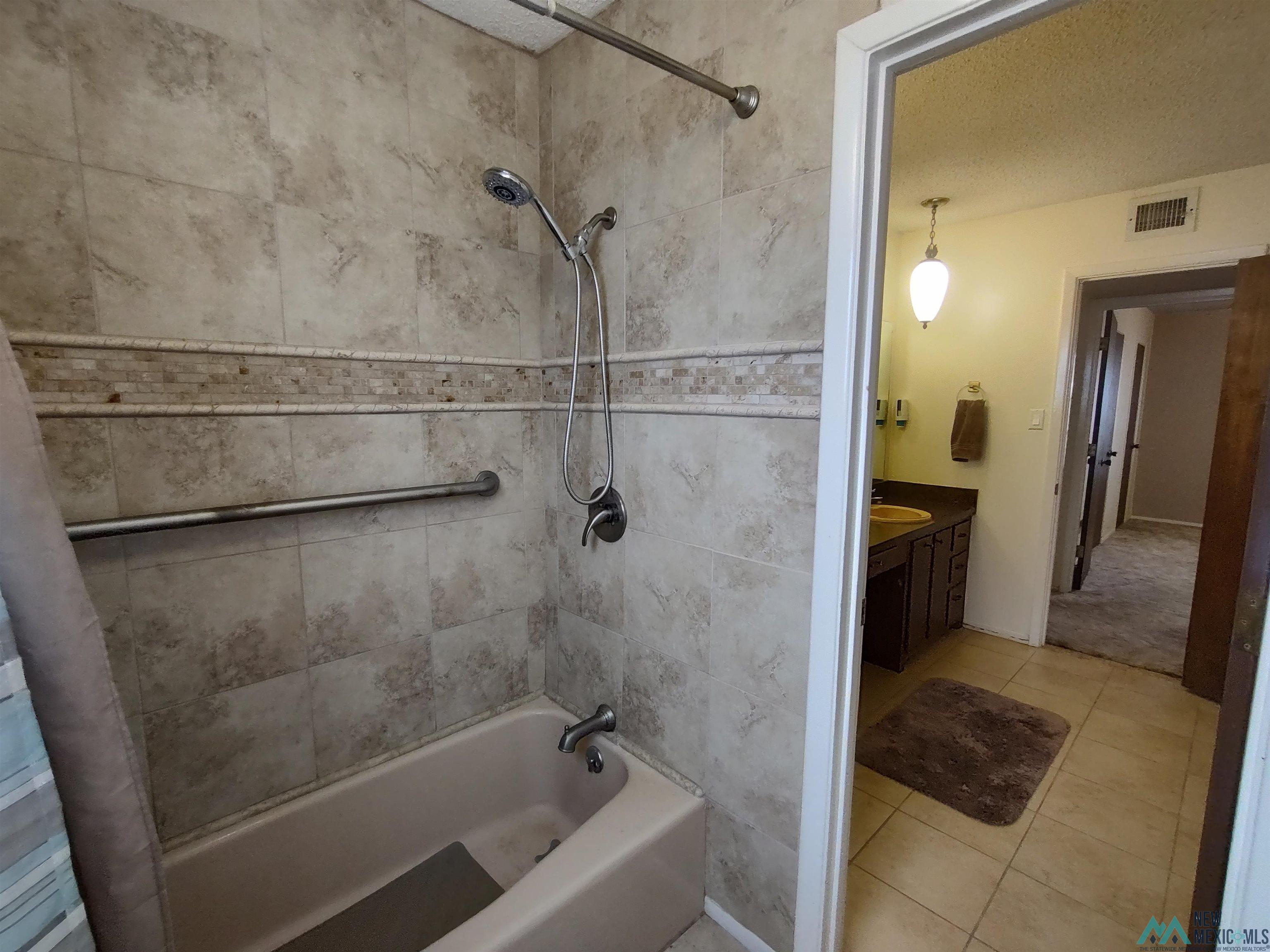 1601 W Thomas Street