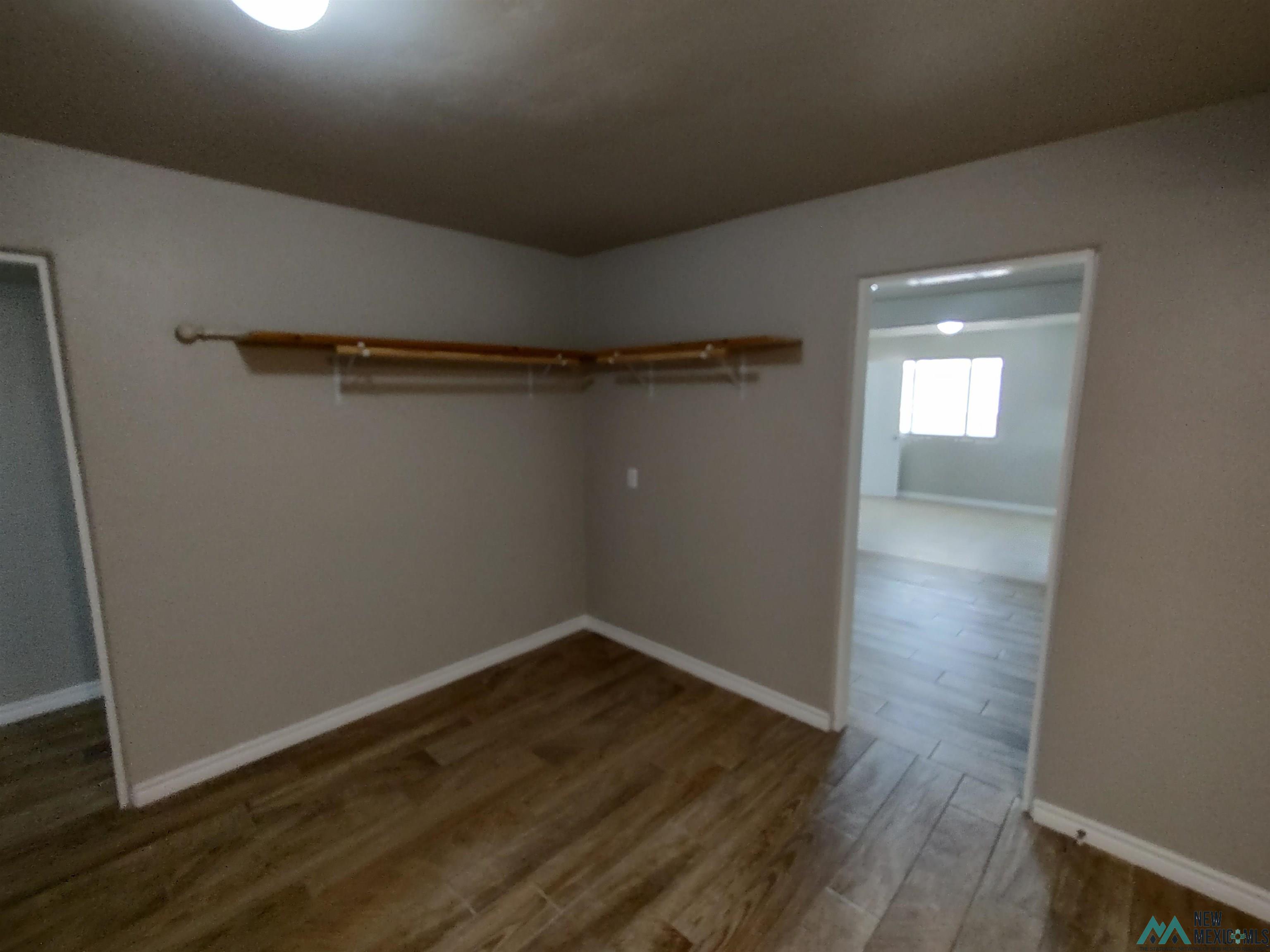 1304 N Country Club Circle