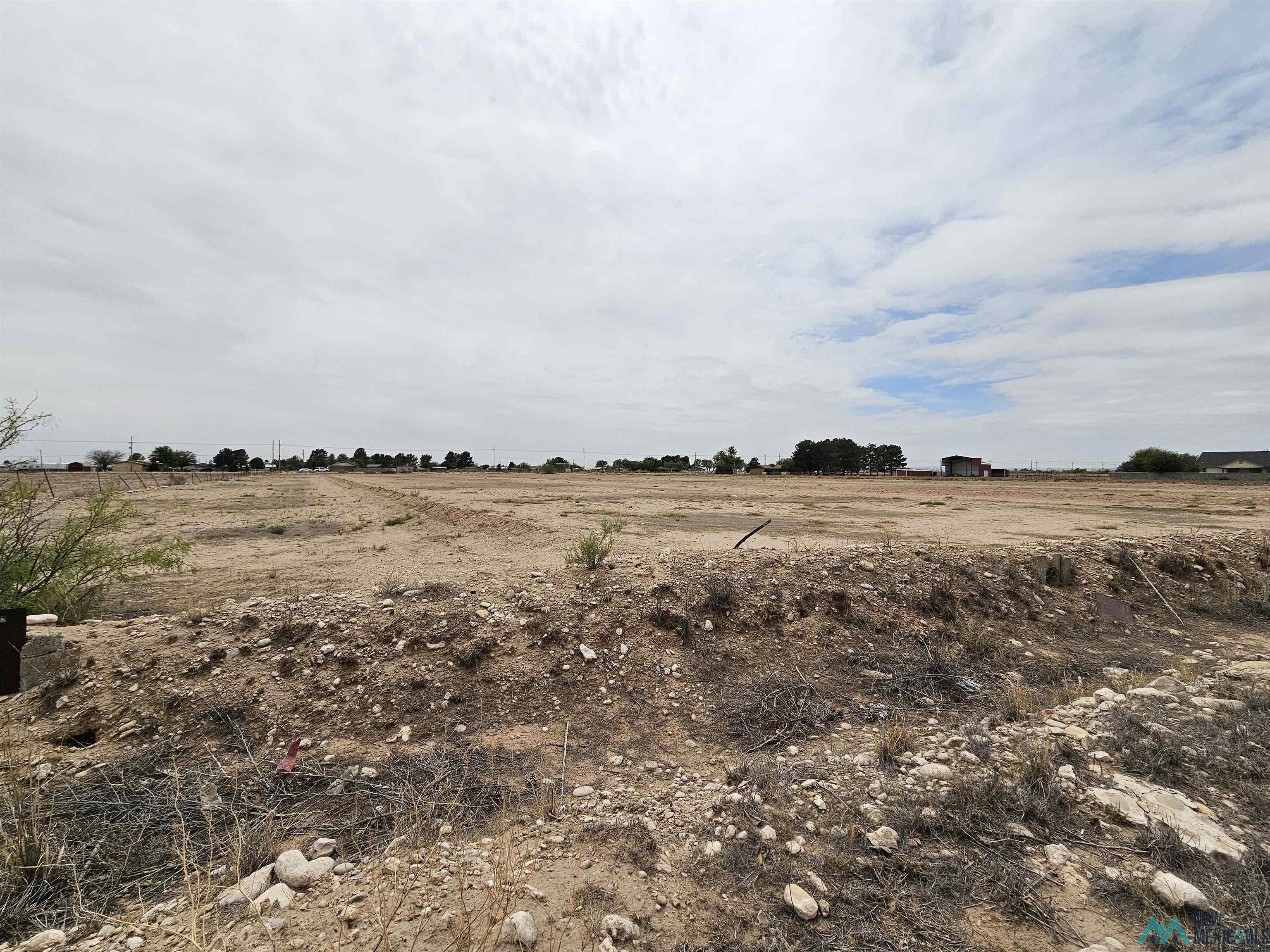 S of 2028 Grayston Road