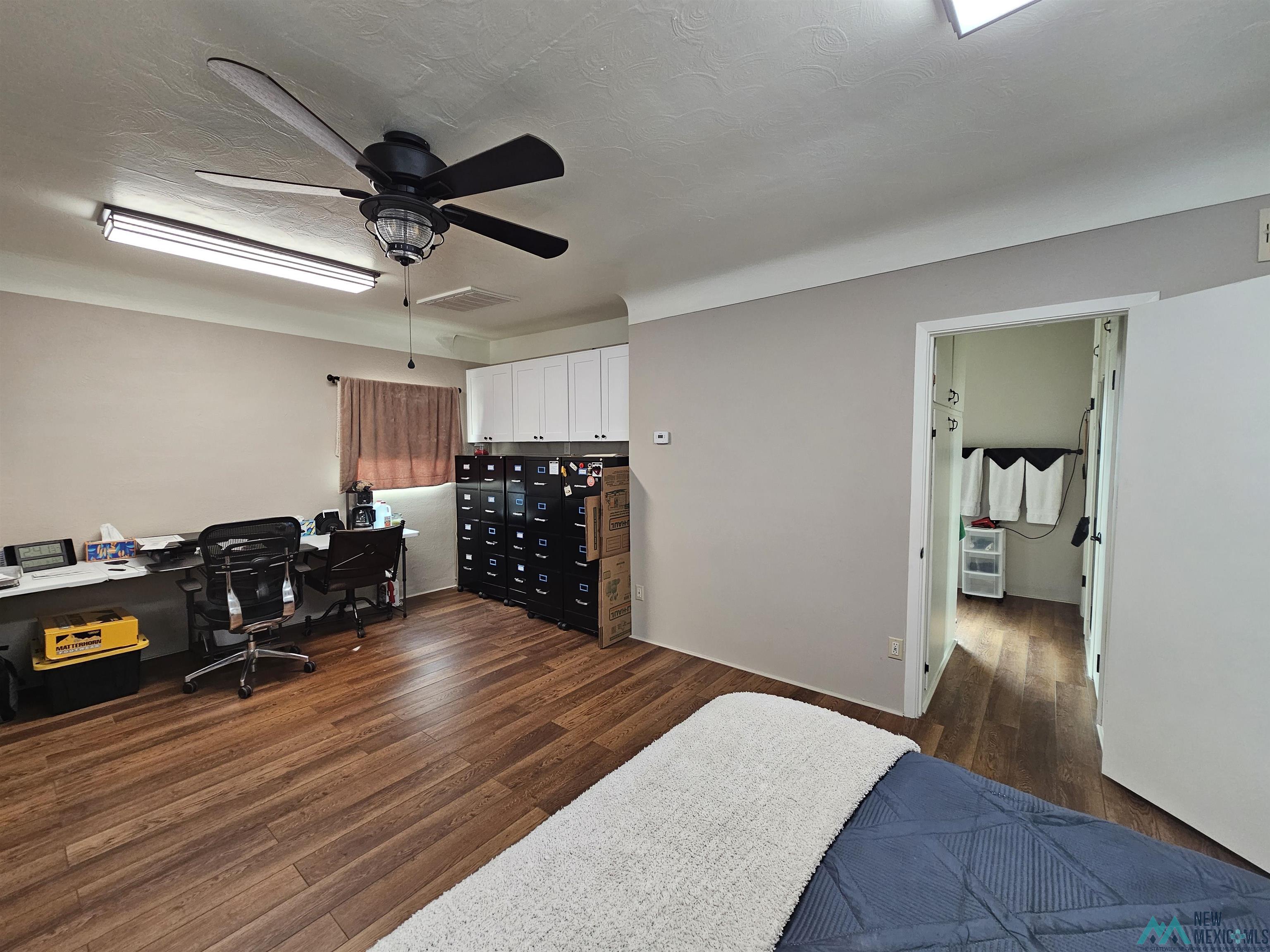 2013 E Wood Avenue