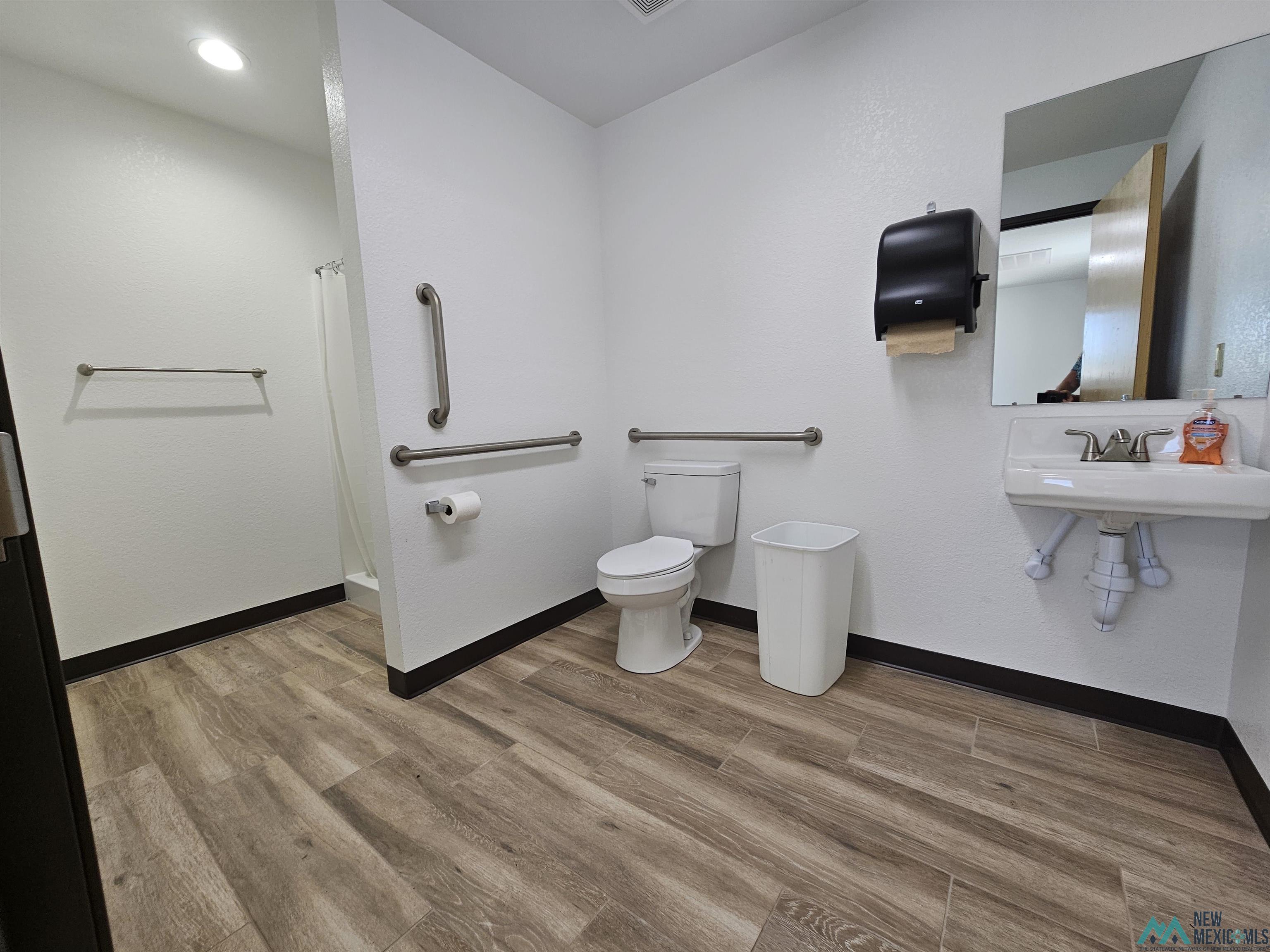 2510 W Church Street