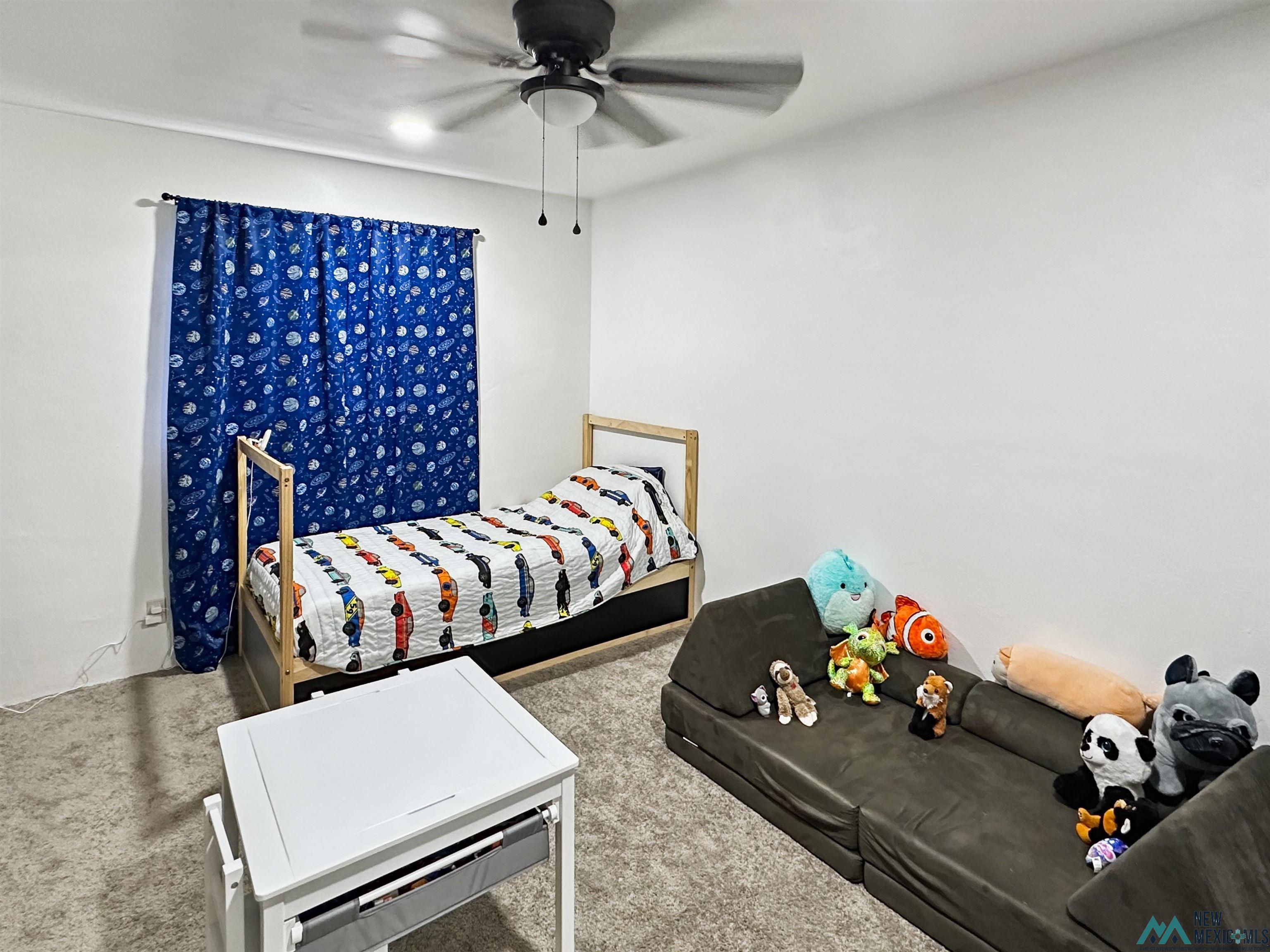 1504 S Country Club Circle