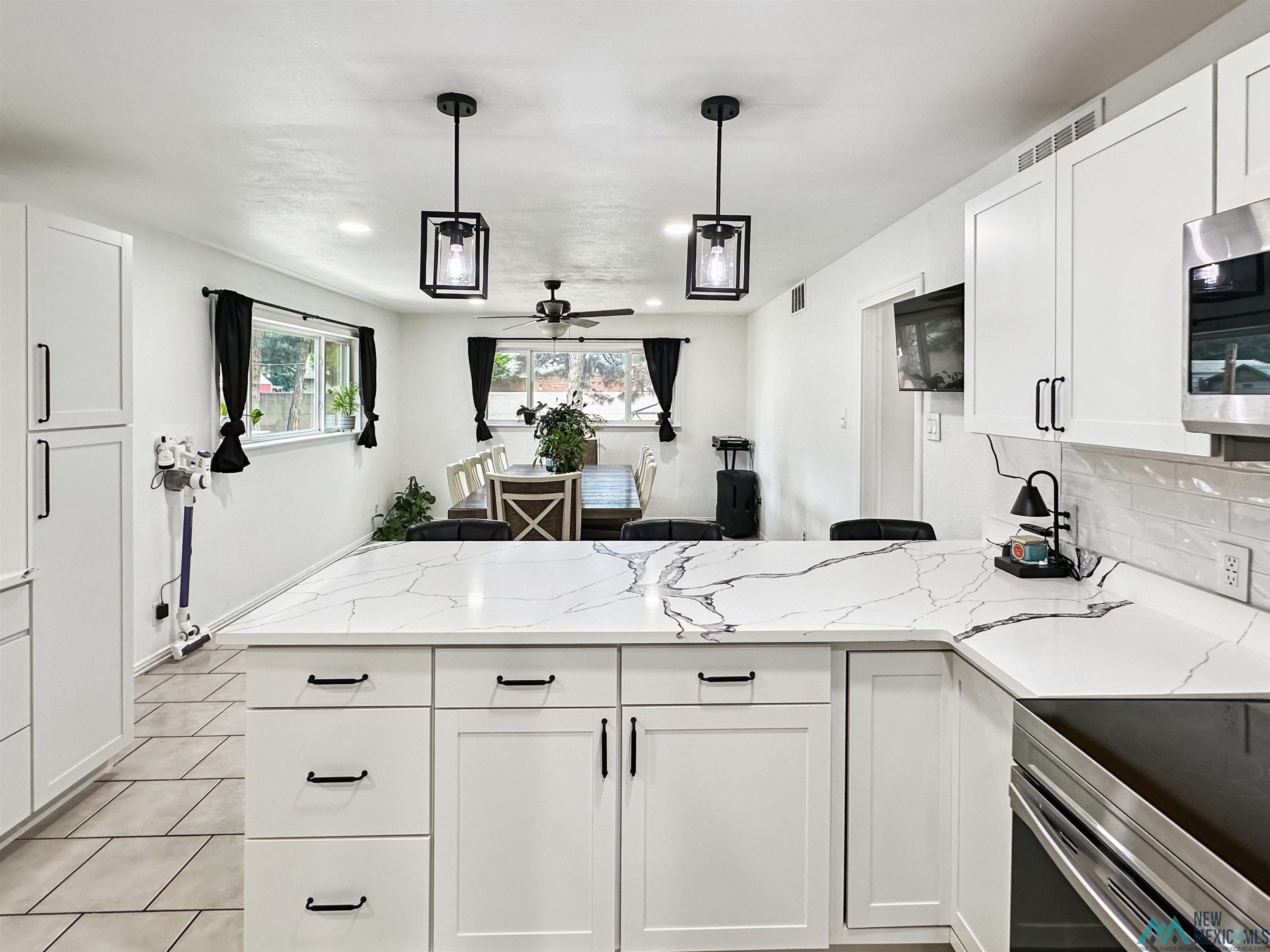 1504 S Country Club Circle