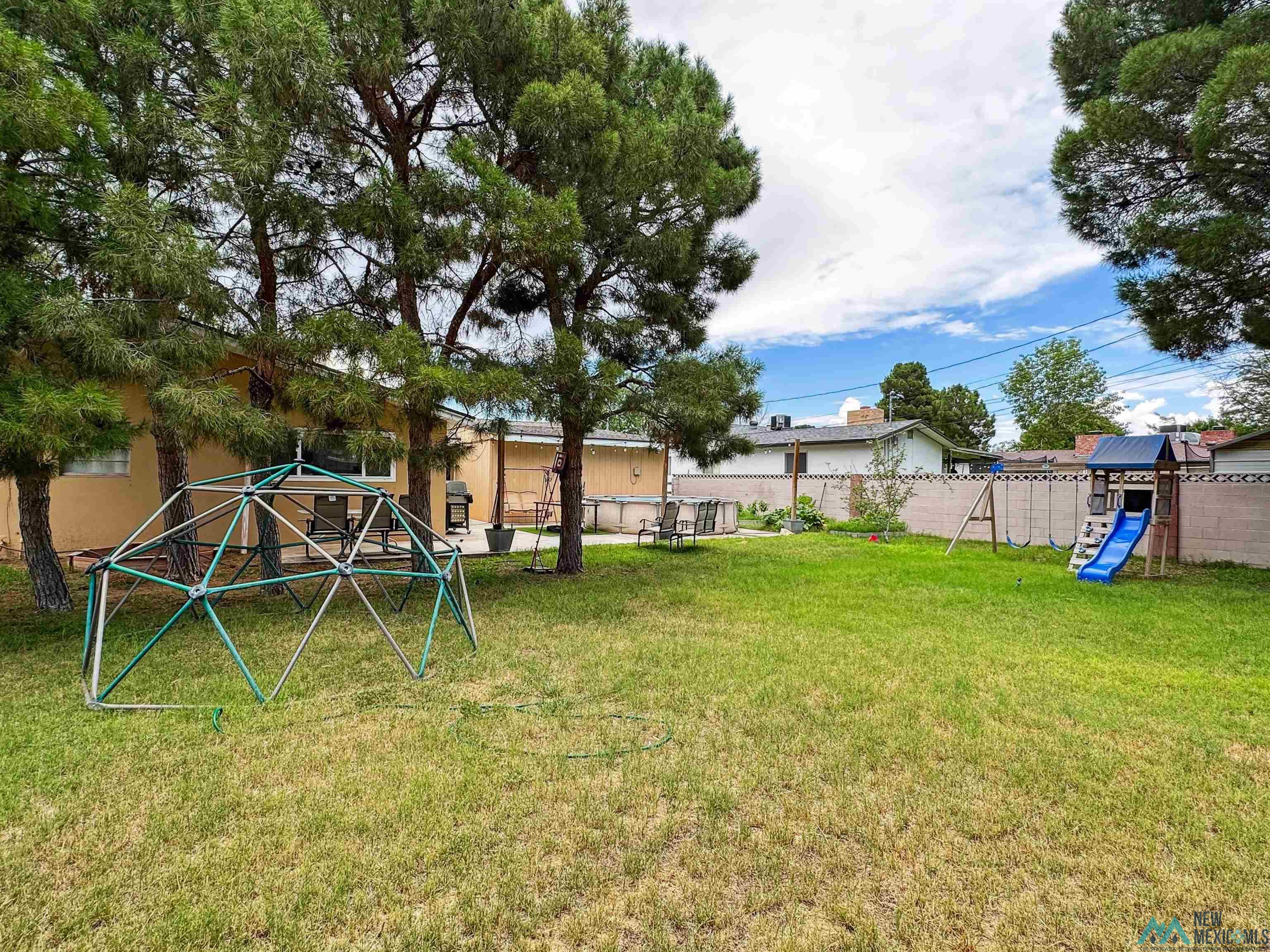 1504 S Country Club Circle