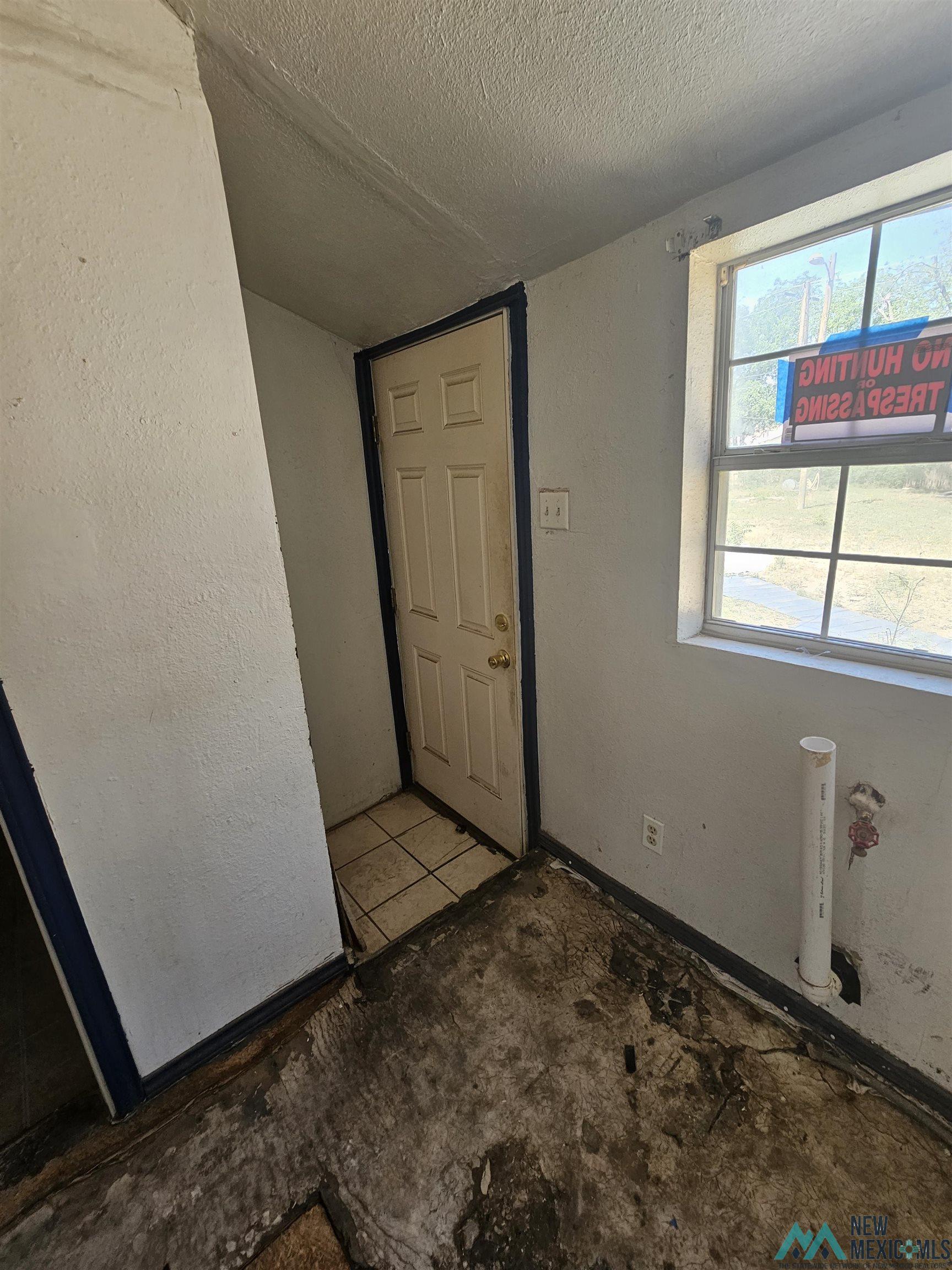 609 N Guadalupe Street