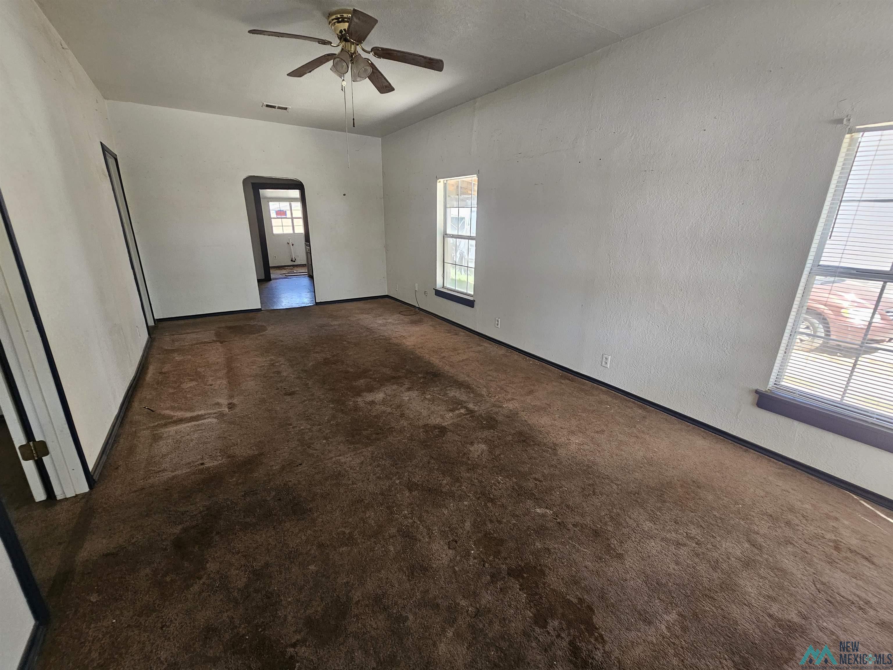 609 N Guadalupe Street