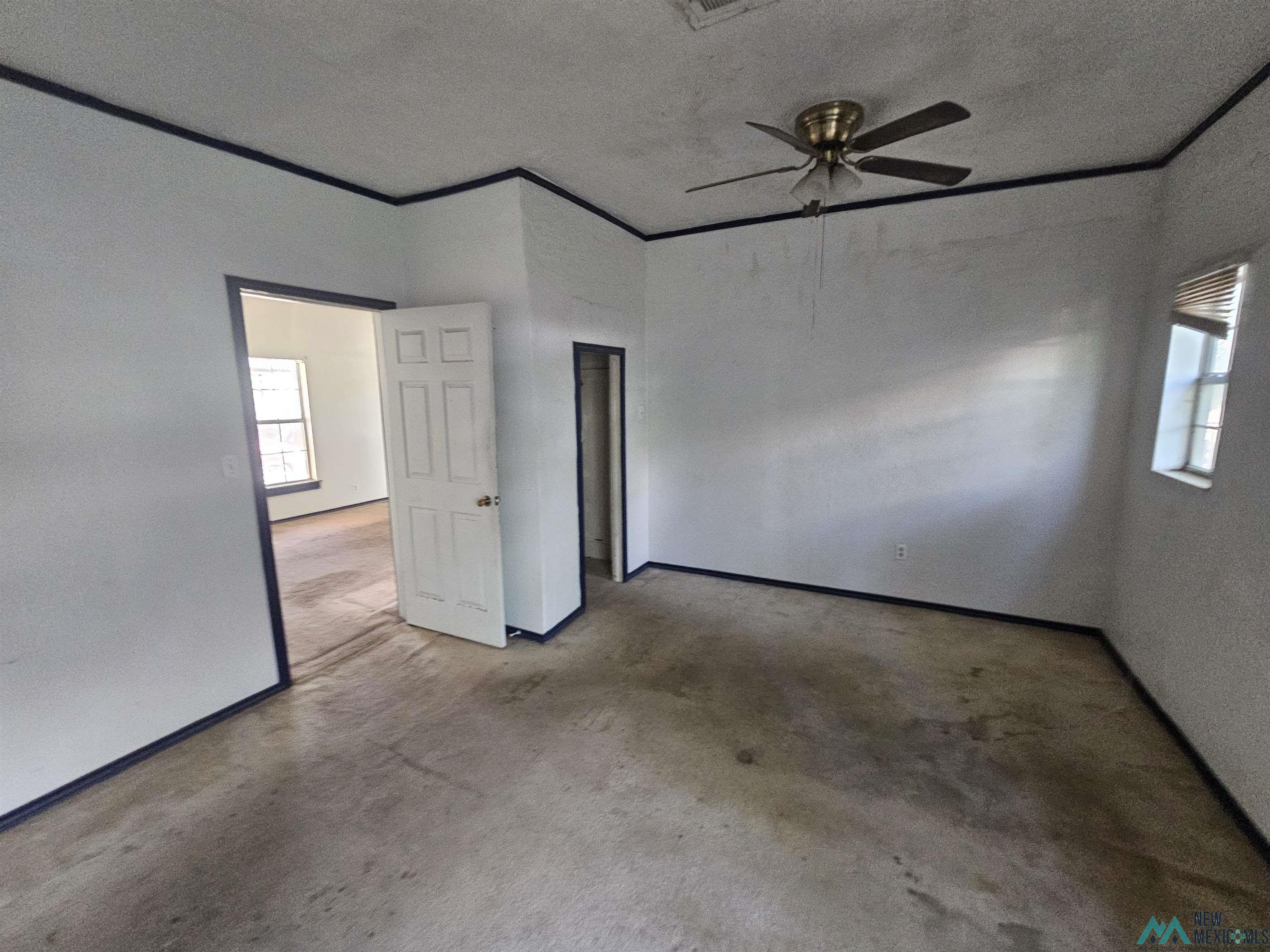 609 N Guadalupe Street