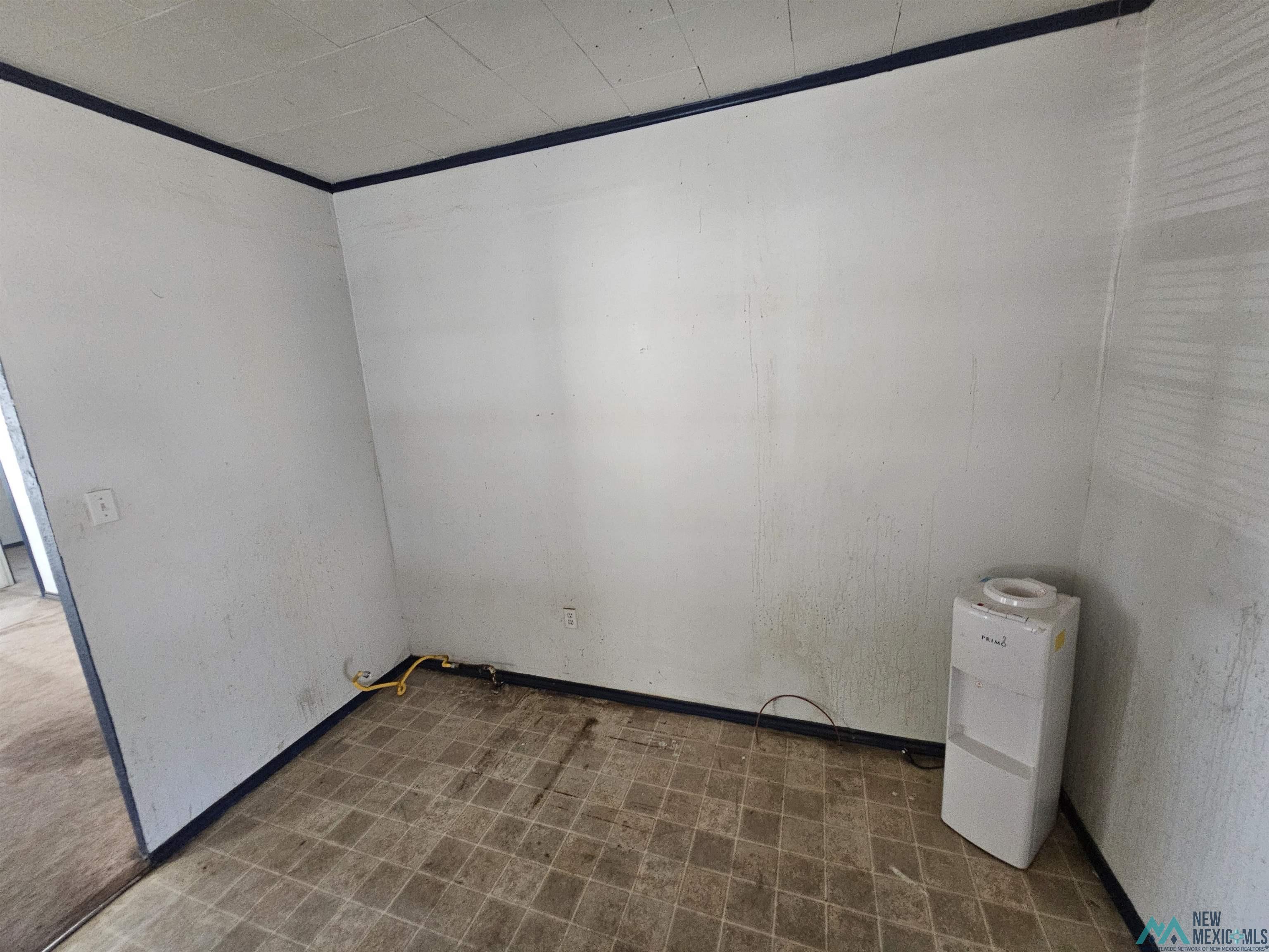 609 N Guadalupe Street