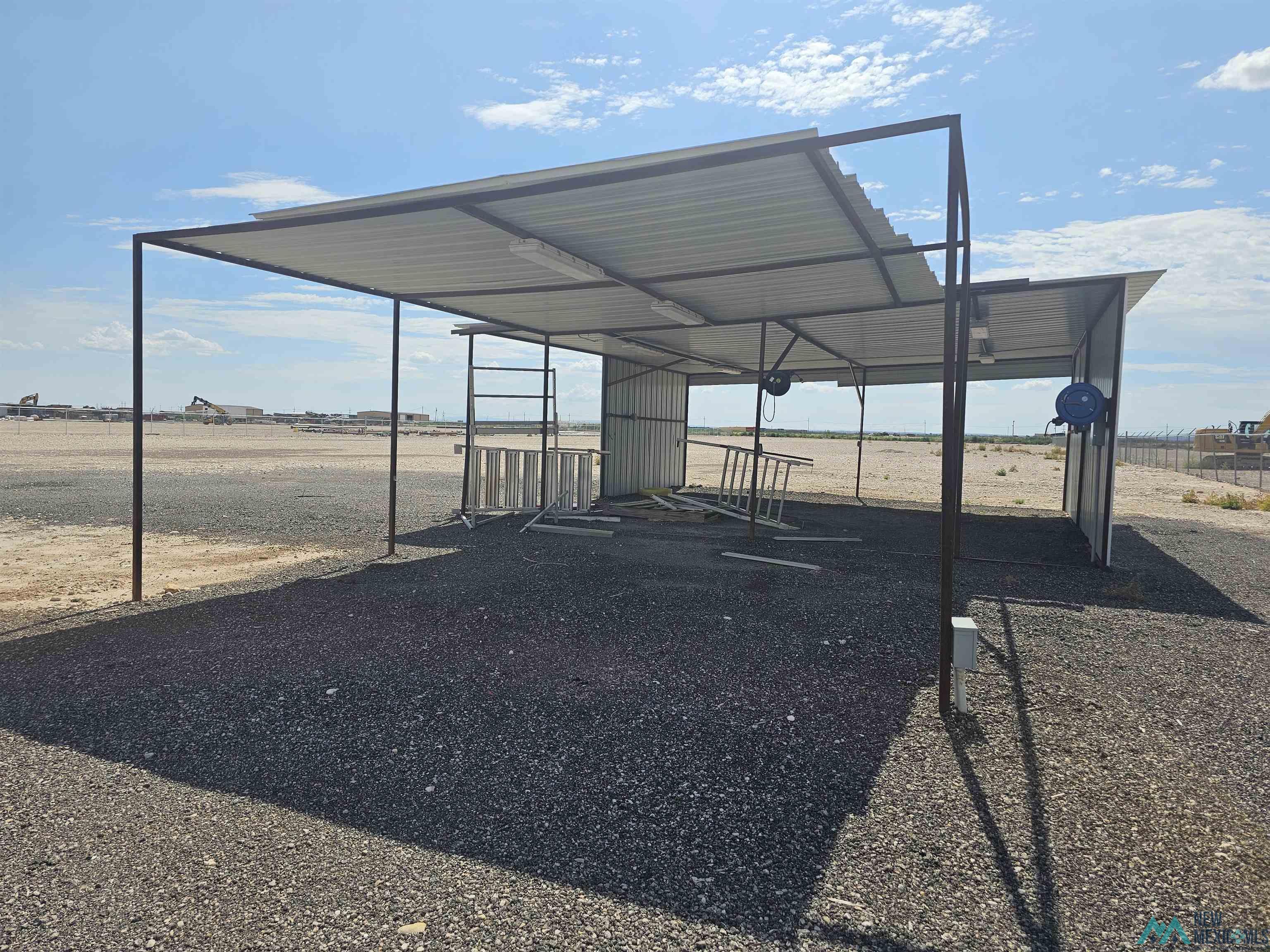 R233 - K Carrasco Road