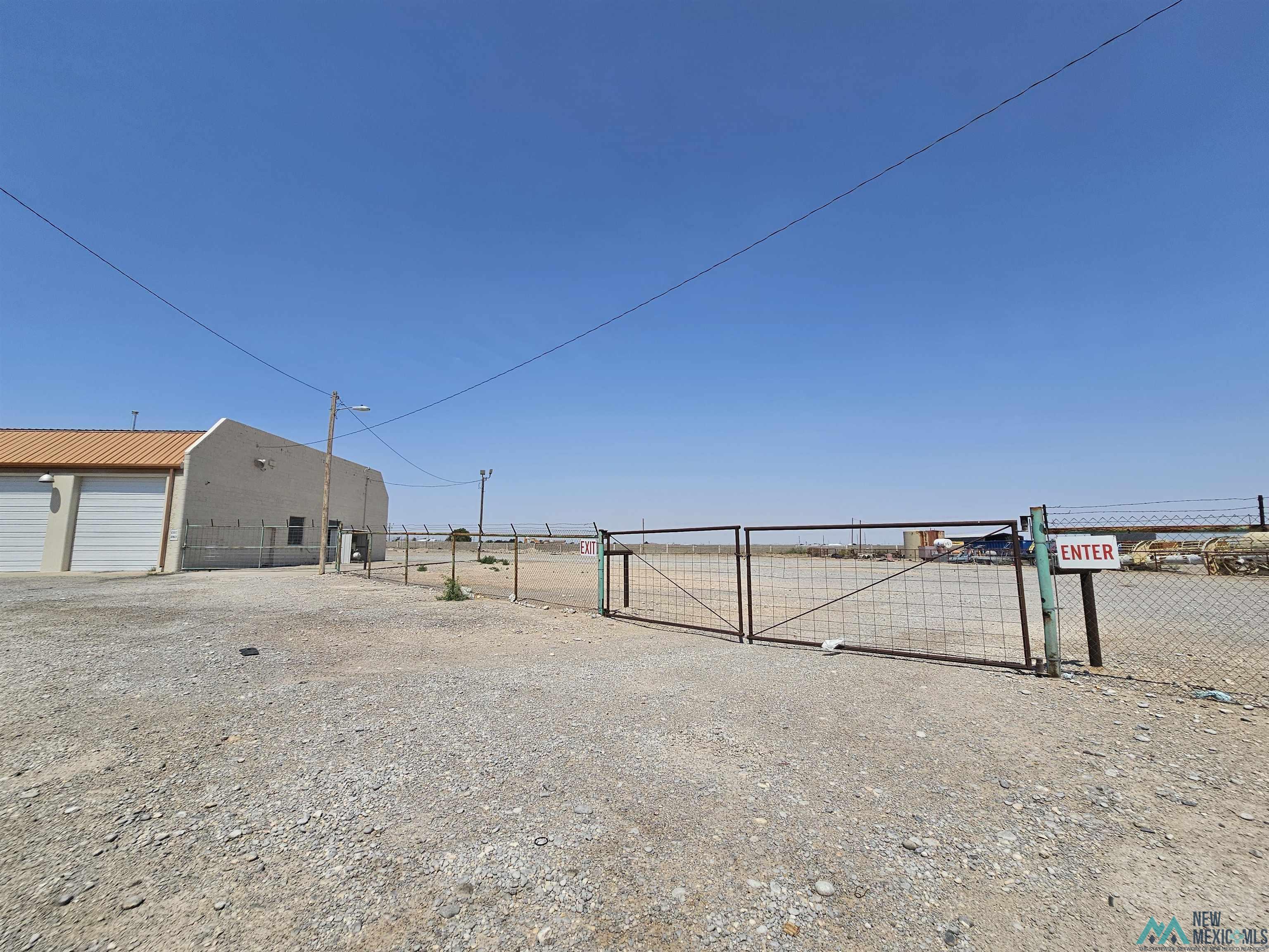 1713 N Roselawn Avenue