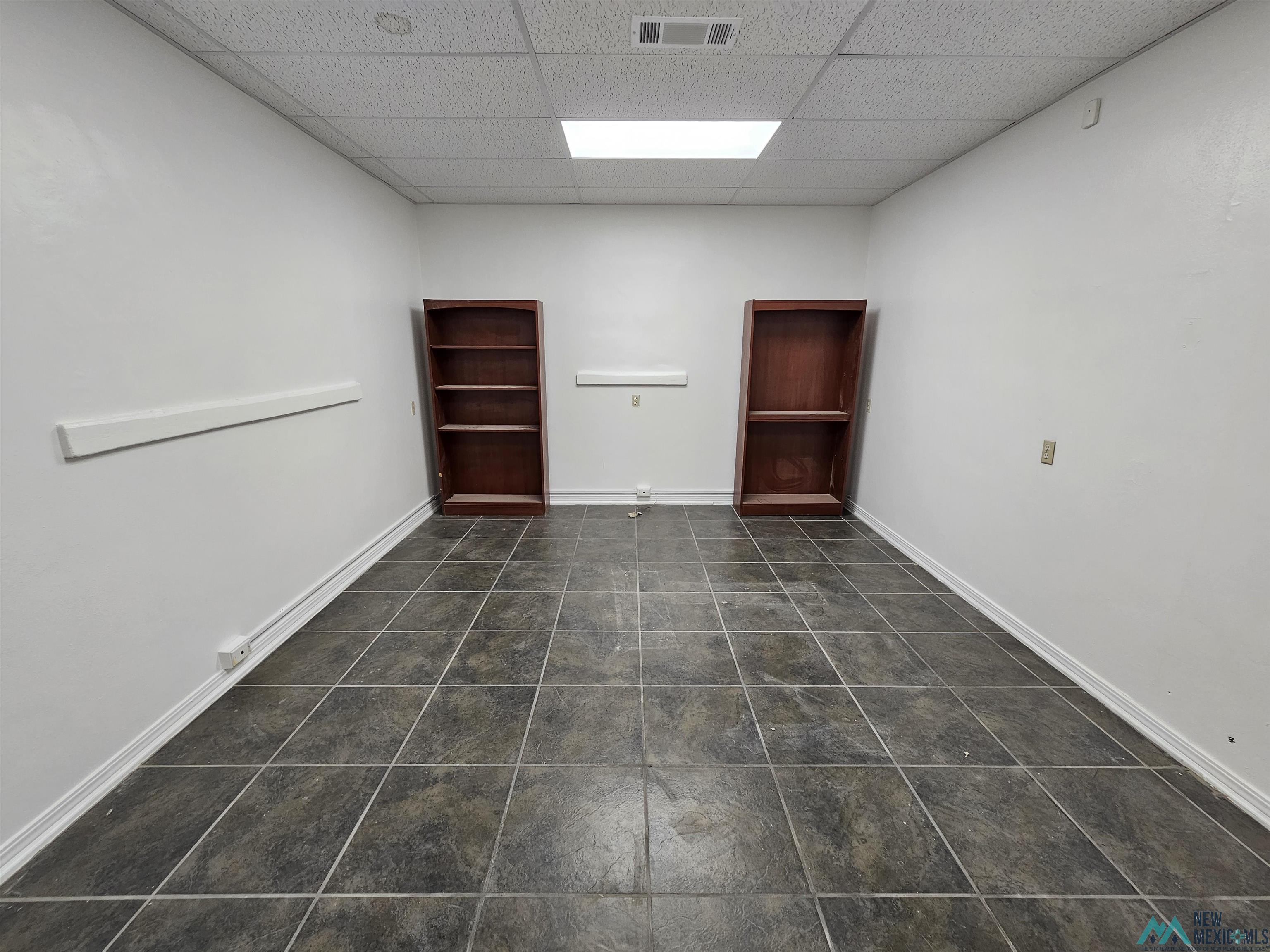 1713 N Roselawn Avenue