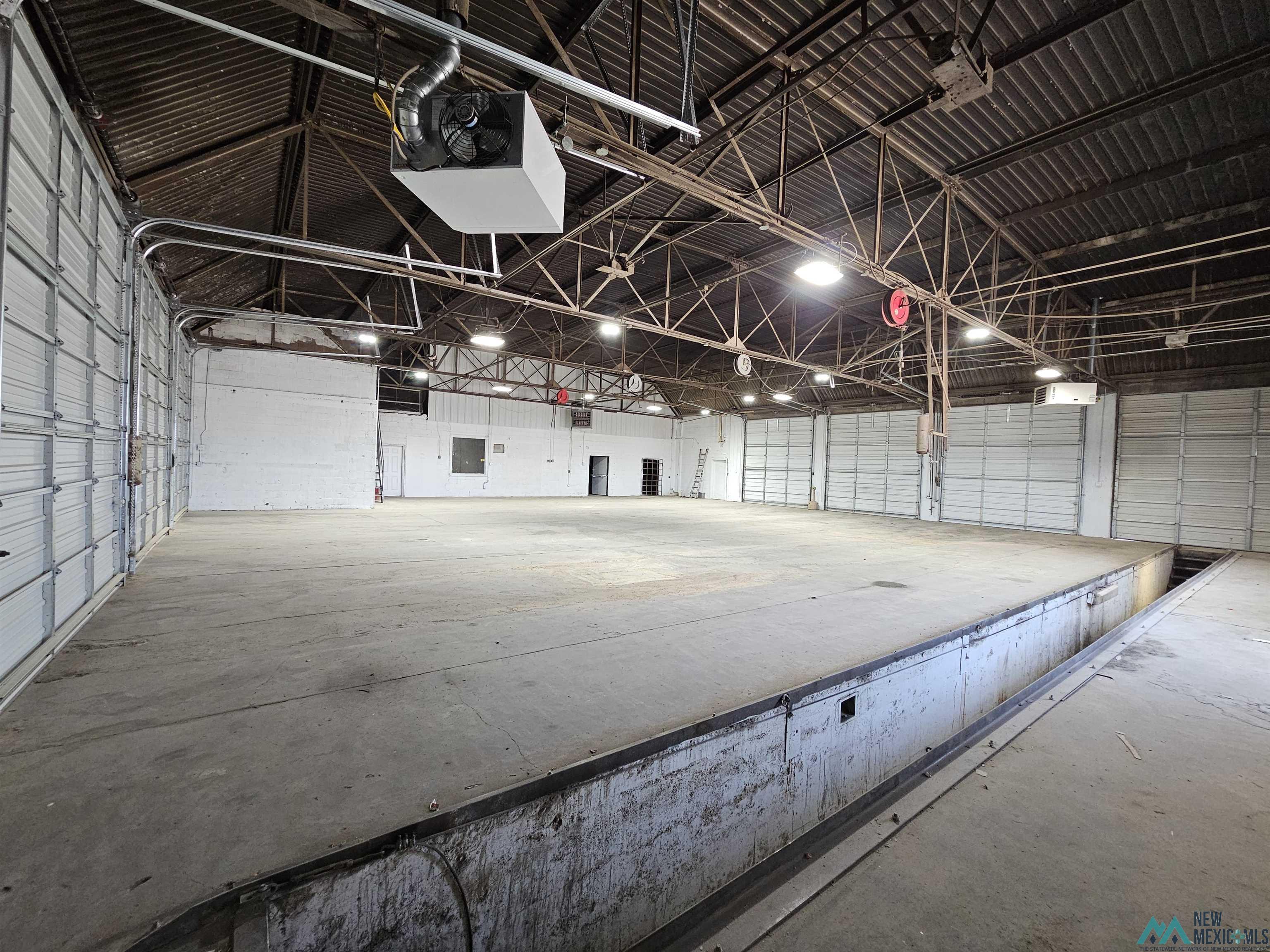 1713 N Roselawn Avenue