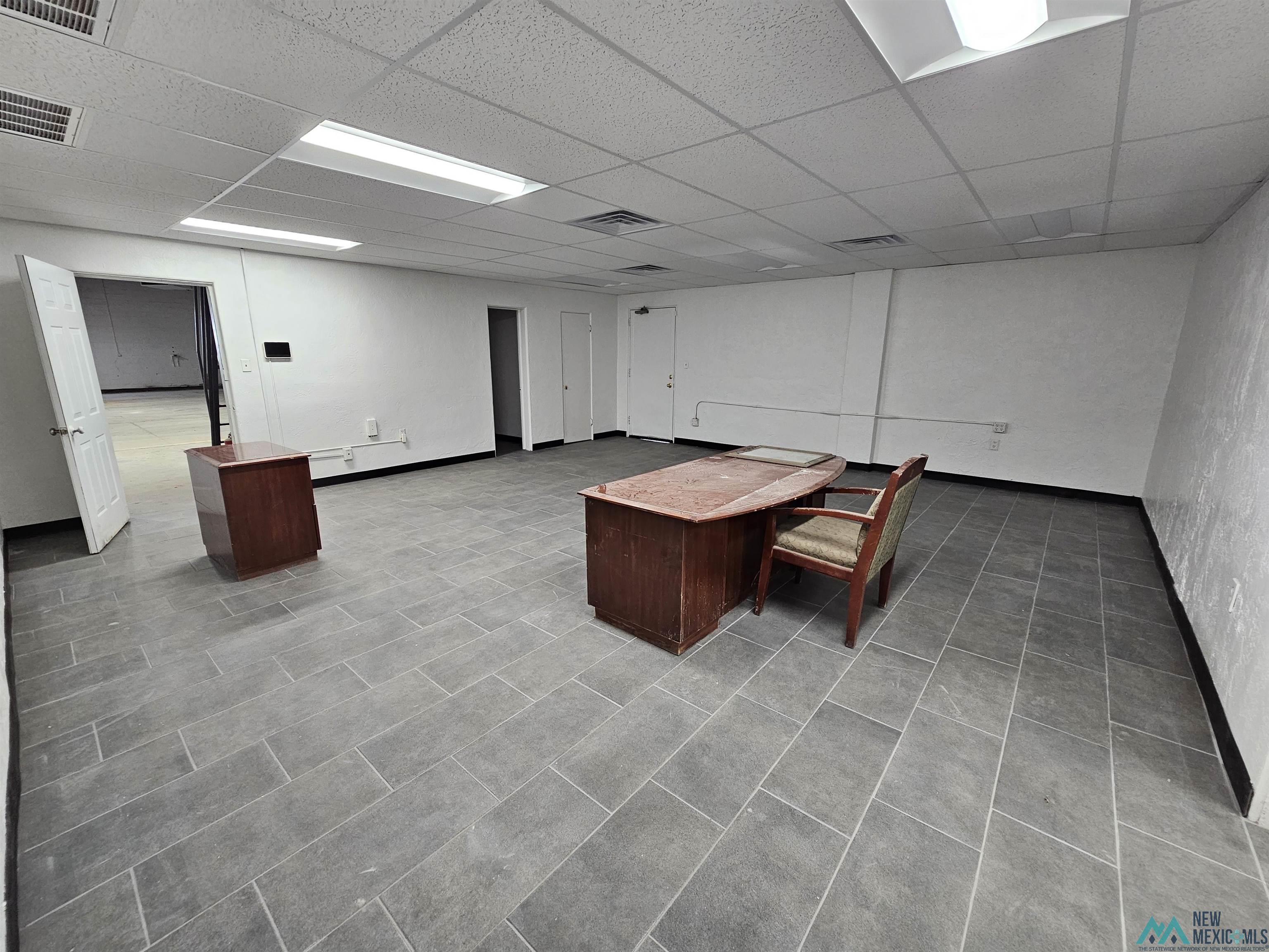 1713 N Roselawn Avenue