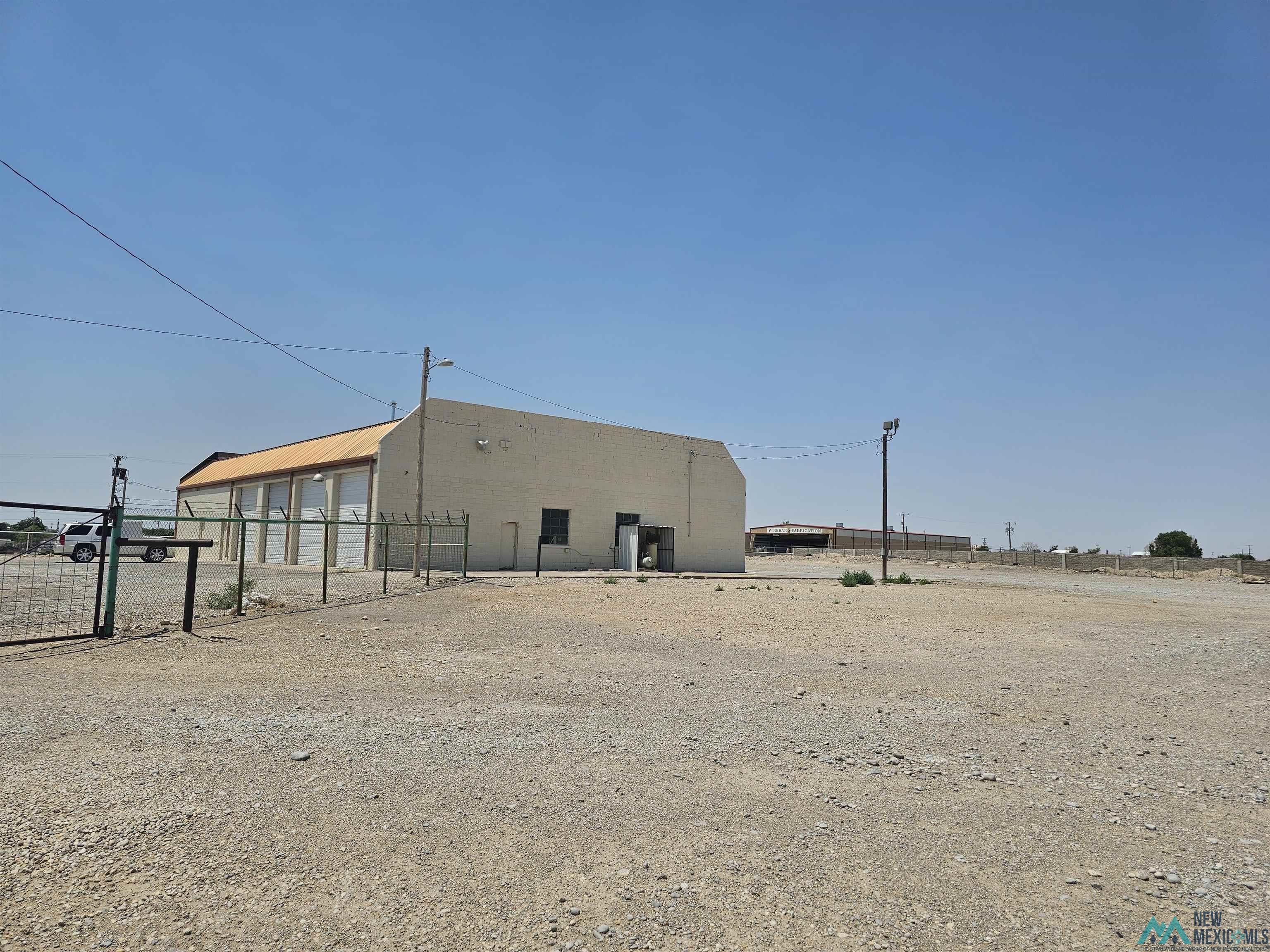 1713 N Roselawn Avenue