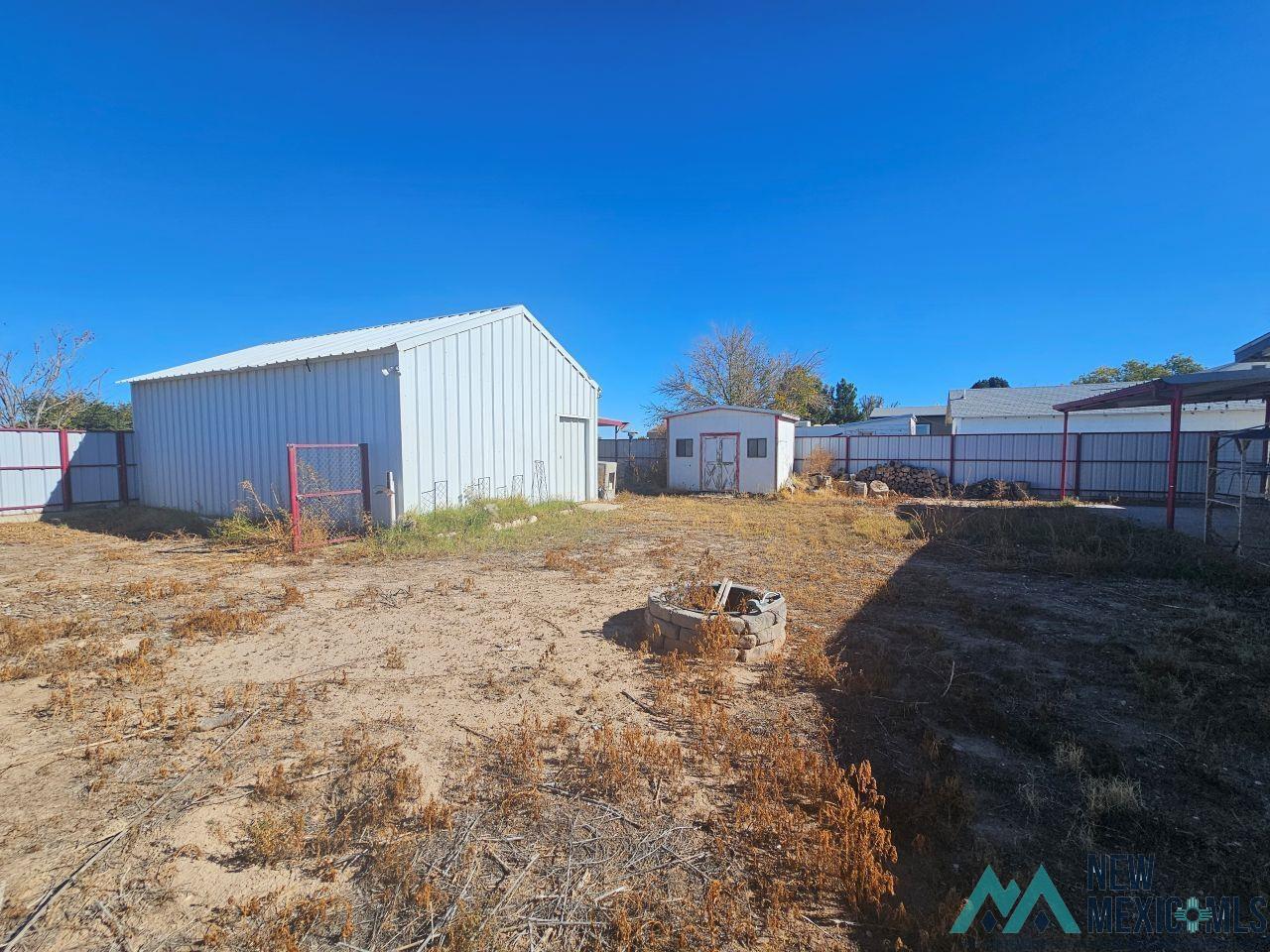 218 E Rose Street