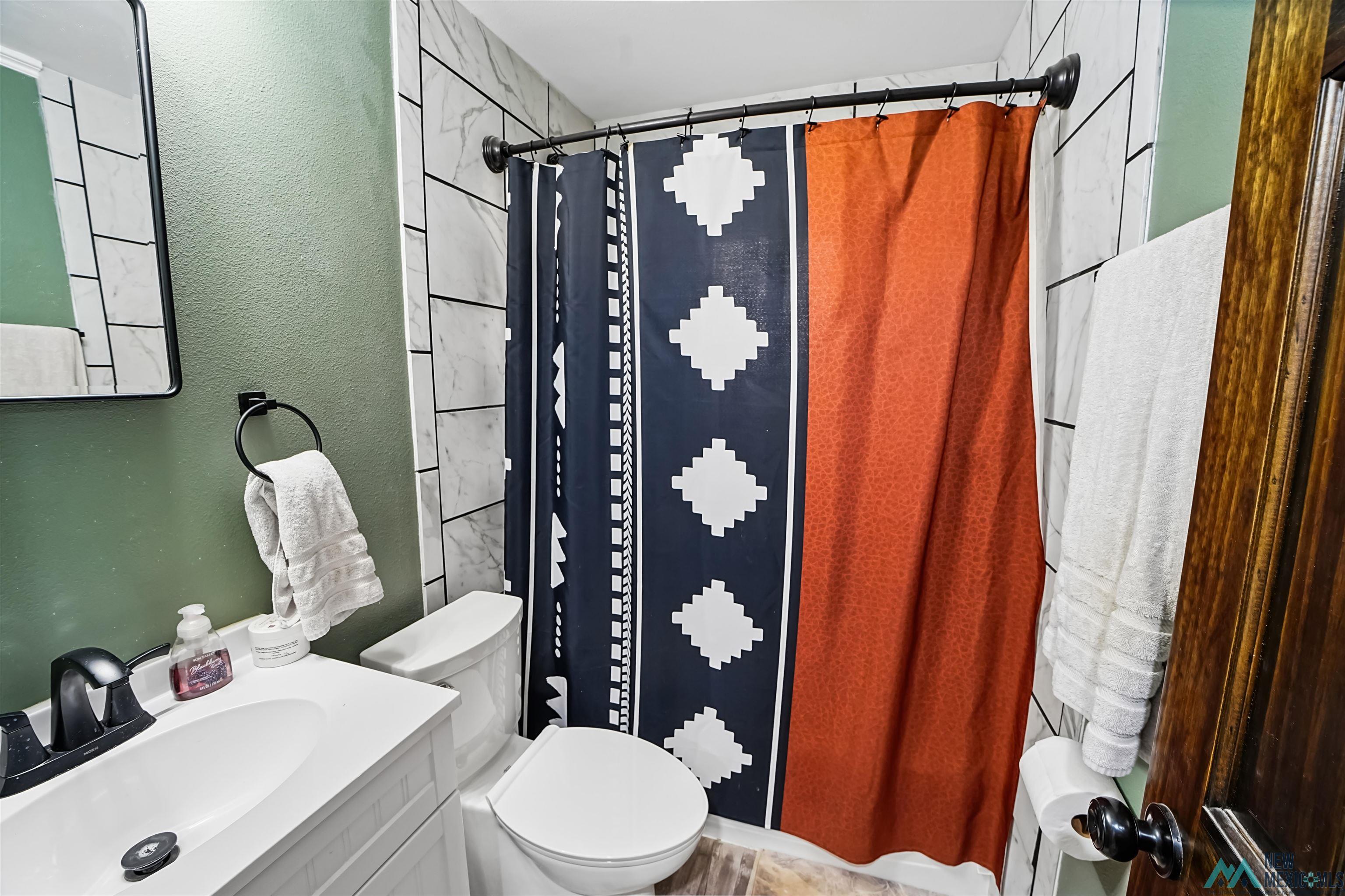 215 Grassburr Lane